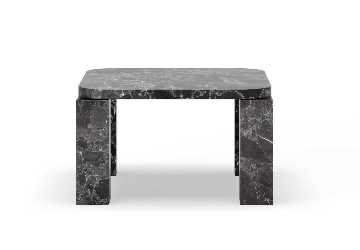 Atlas Coffee Table in Schwarz von New Works, quadratischer Couchtisch aus Marmor.