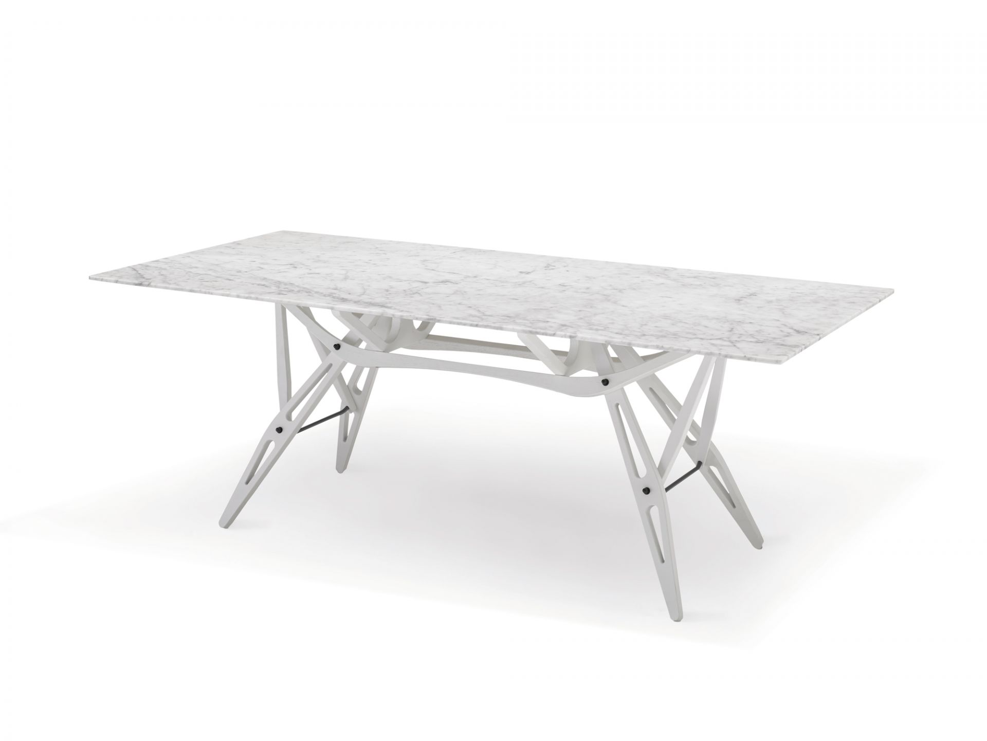 Weißer Zanotta Tisch mit Marmorplatte und modernem Design für Esszimmer oder Büro.