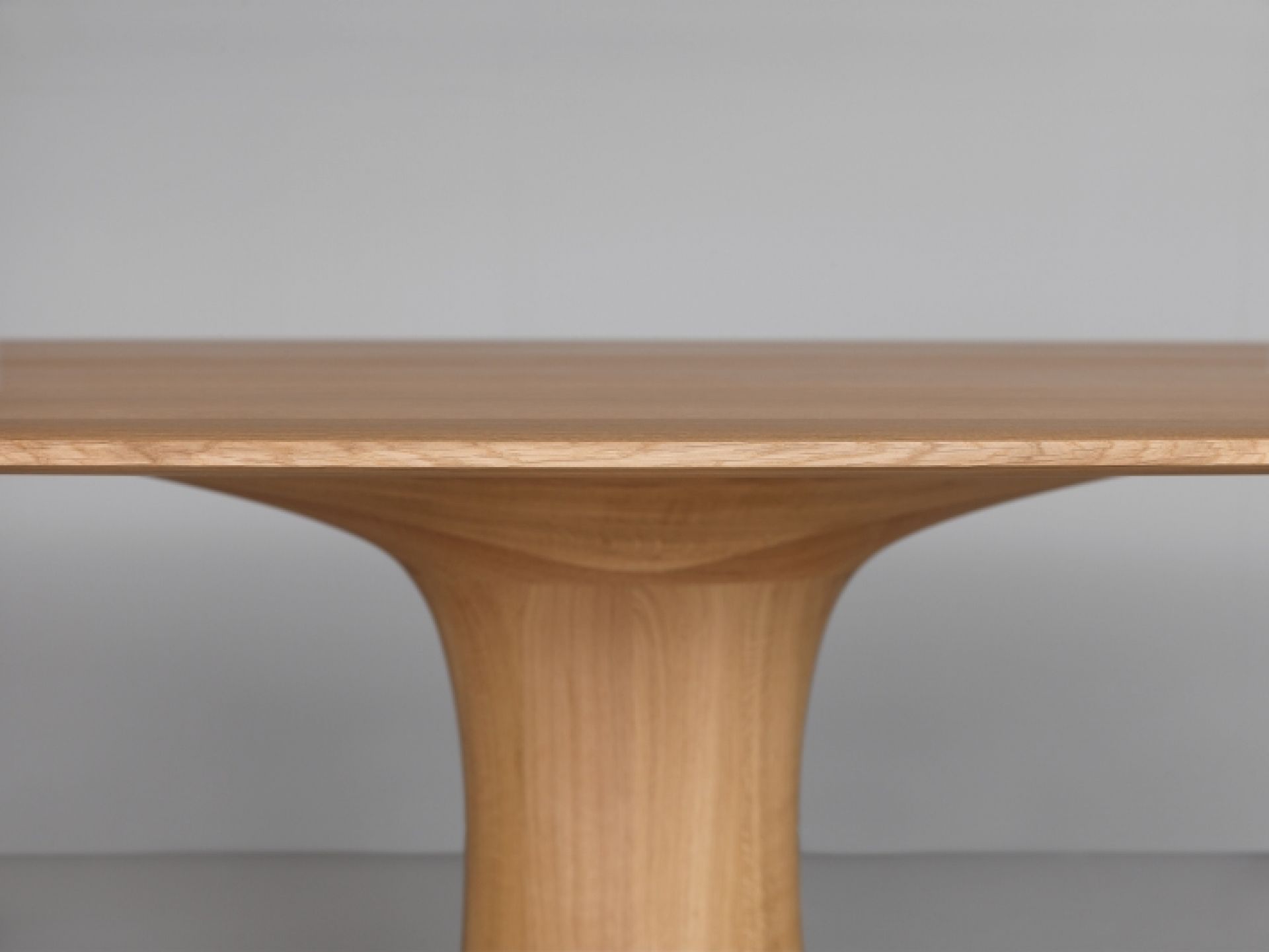 Turntable Oval L 220 - 260 cm Esstisch Zeitraum