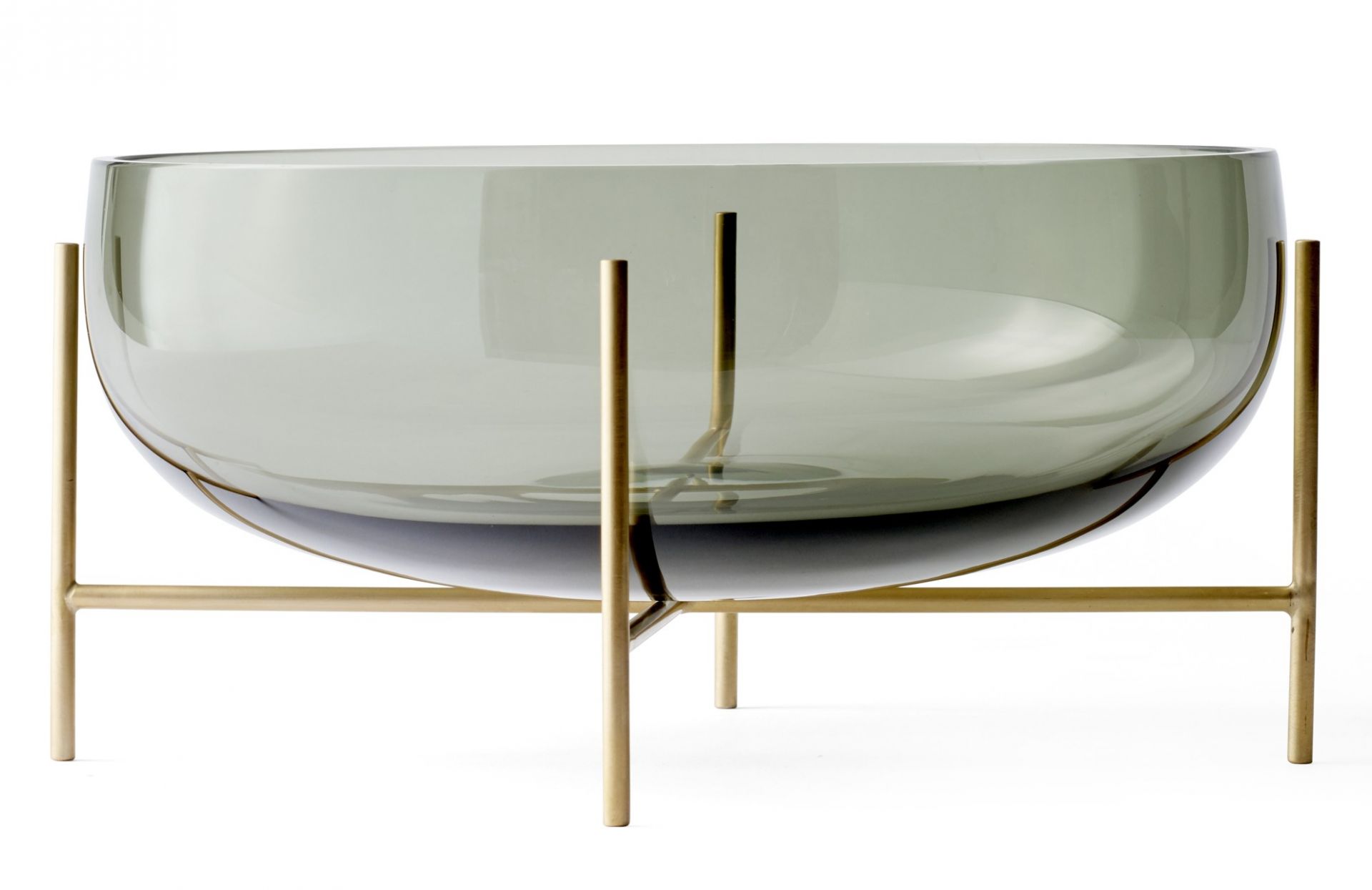 Échasse Bowl: Große, graue Glasschale auf filigranem, goldenem Metallgestell. Moderne Dekoschale für Wohnaccessoires.