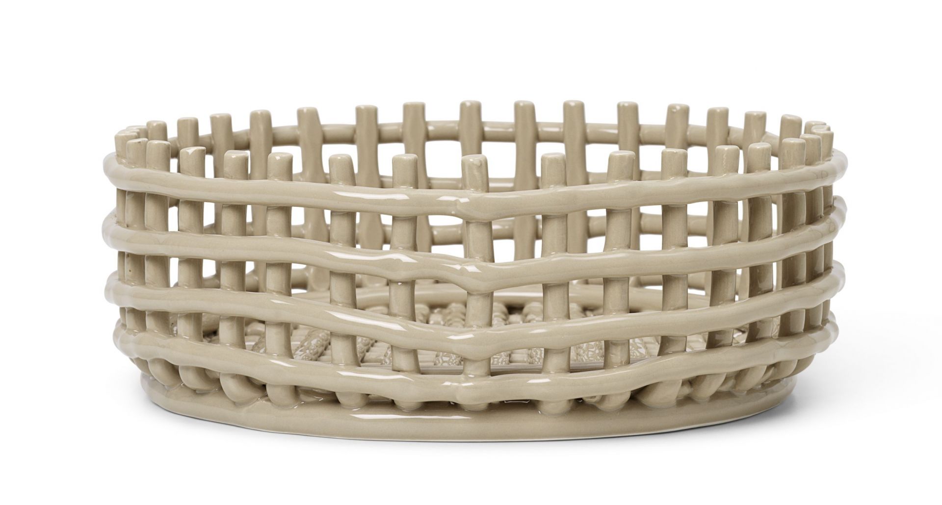 Keramik Korb "Cashmere" von Ferm Living. Dekorativer Tischkorb für Obst, Brot oder als Deko-Element.