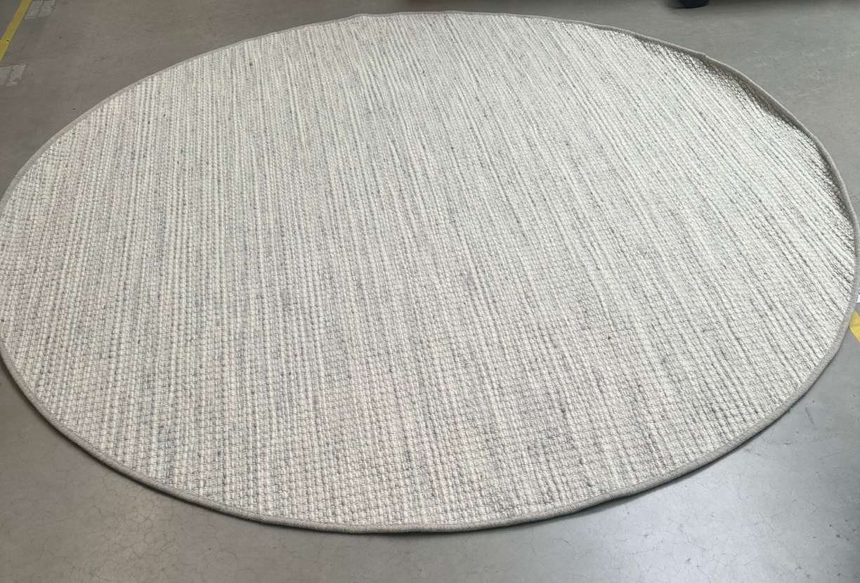 Runder, hellgrauer Teppich "Olbia Mesa" von Tisca, Durchmesser 280 cm, Einzelstück.