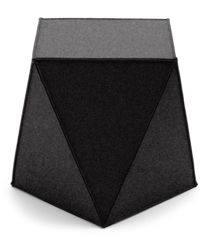 Brilli Sitzmöbel von Hey Sign: Moderner, grauer Filzhocker mit geometrischem Design für Wohnzimmer und Büro.