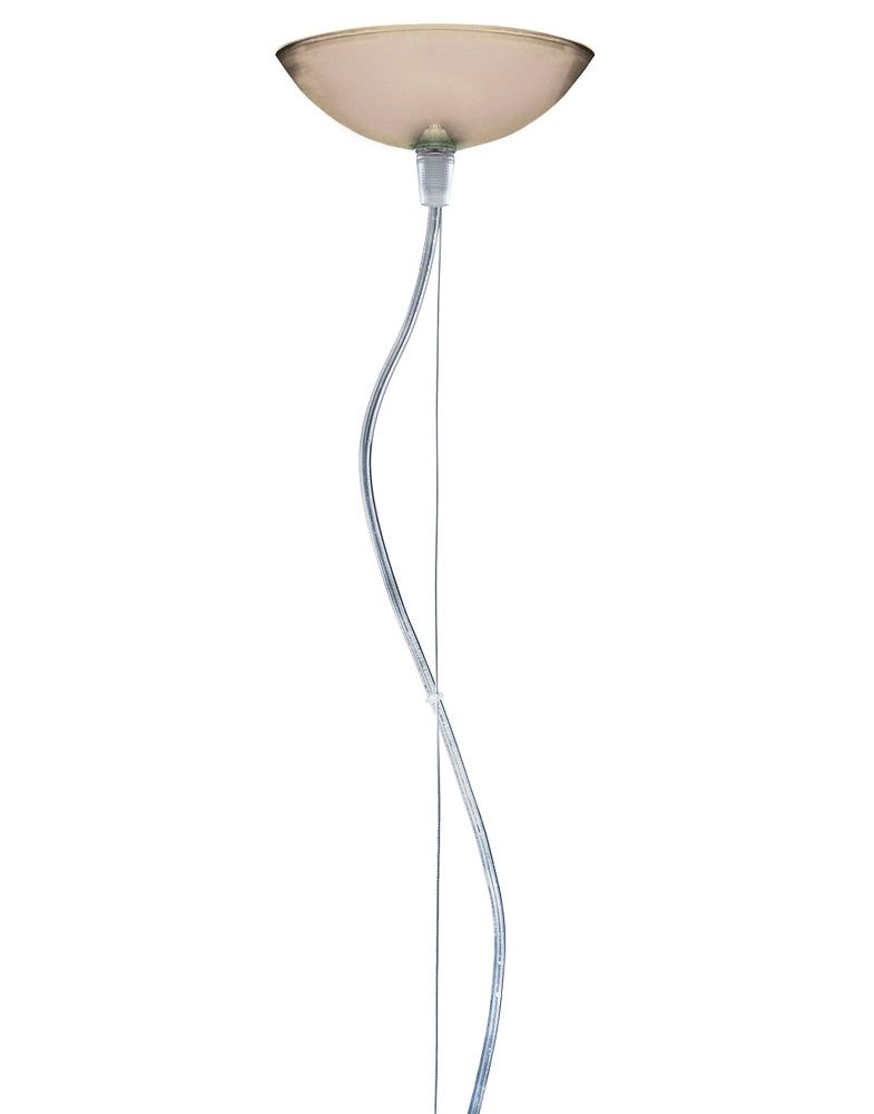 Fly Pendelleuchte von Kartell in Cola-Farbe: Moderne Hängelampe für stilvolle Beleuchtung.