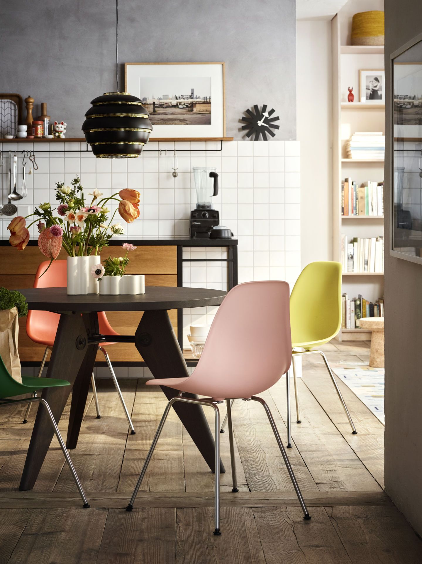 Eames Fiberglass Chair DSX Stuhl Vitra