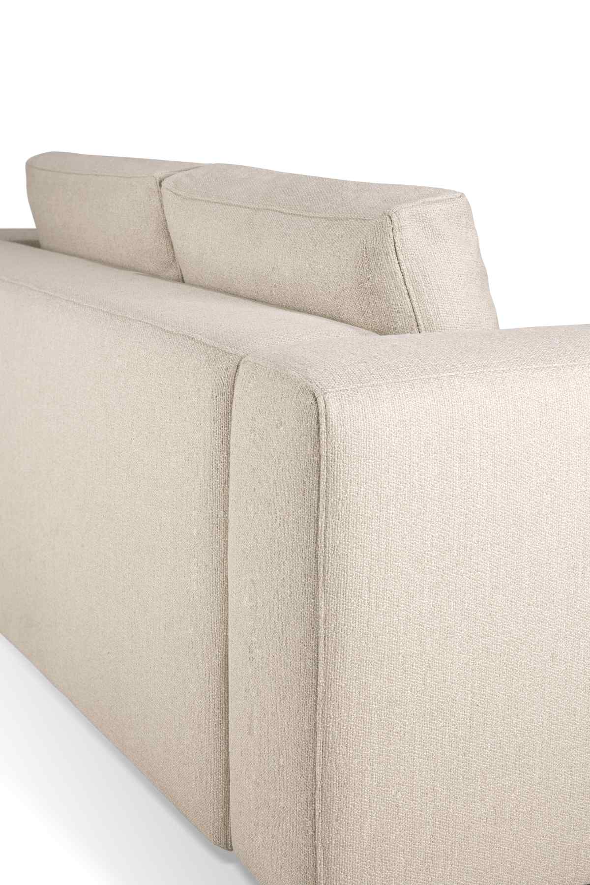 Detailaufnahme: Ethnicraft Mellow Sofa, 2,5 Sitzer, beige, Stoffbezug, modernes Design für Wohnzimmer.
