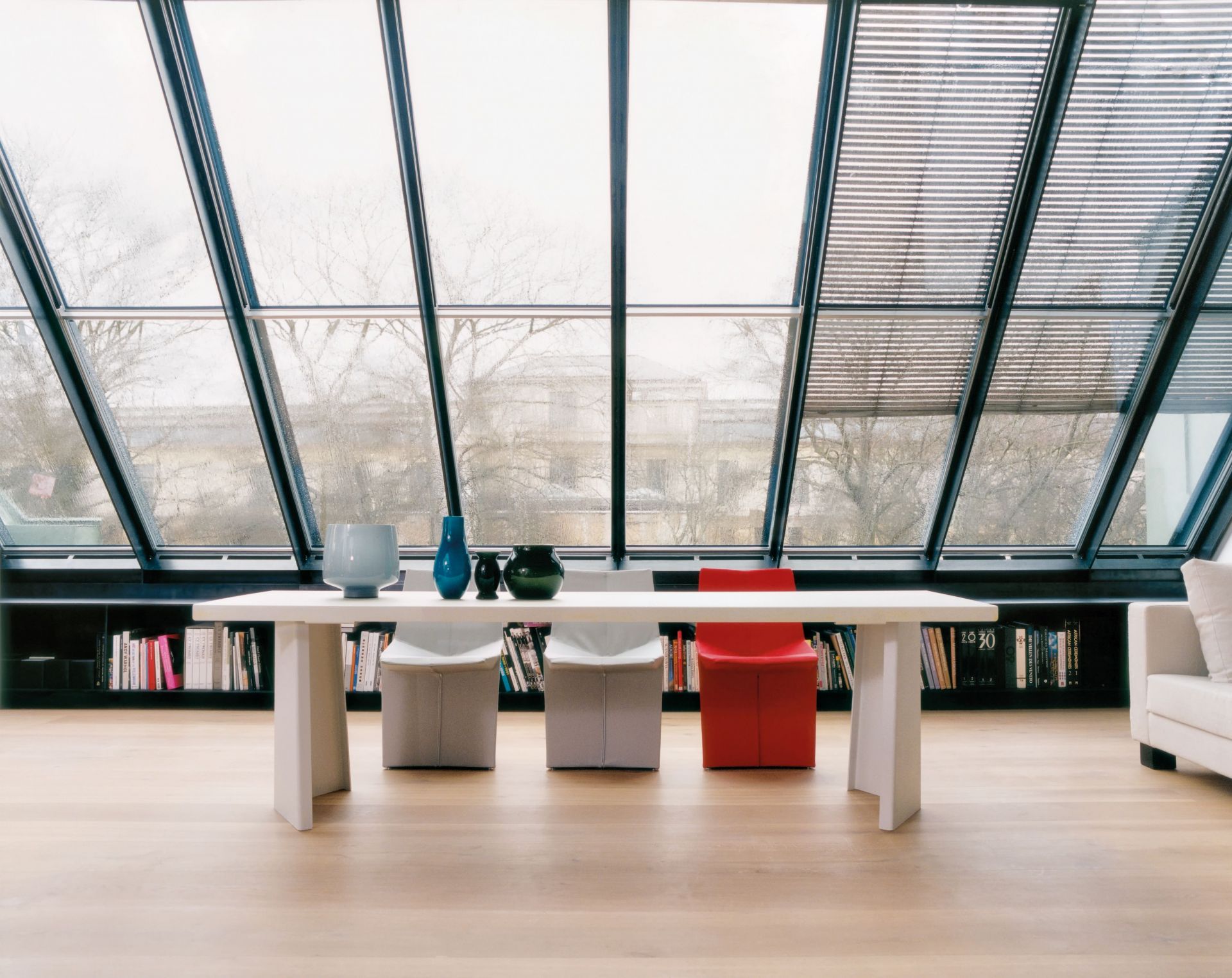 Pallas Tisch Indoor ClassiCon