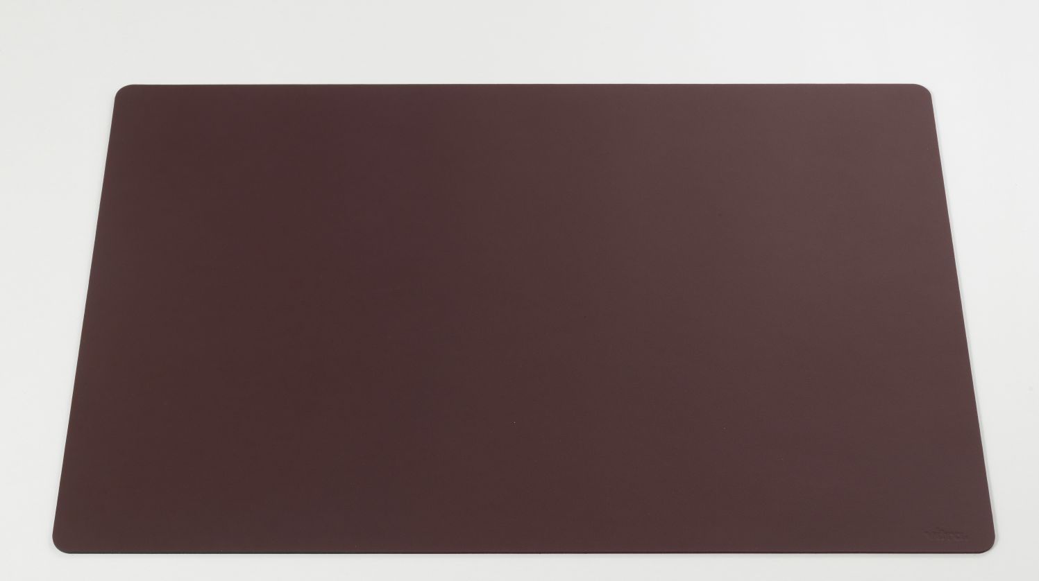 Dunkelrote Vitra Schreibtischunterlage Repad: Rechteckige Tischunterlage aus glattem, hochwertigem Material für den Schreibtisch.