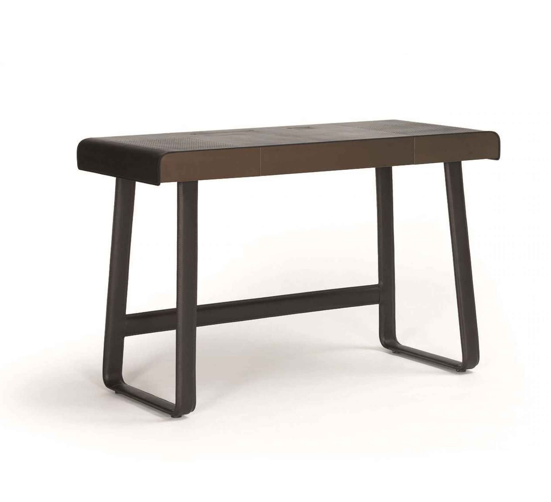 Pegasus Home Desk Schreibtisch von ClassiCon, braun, modernes Design, Büromöbel für Arbeitszimmer und Homeoffice.