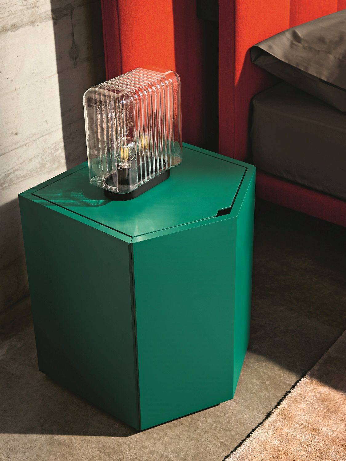 Z24 Nightstand 728 Nachttisch Zanotta