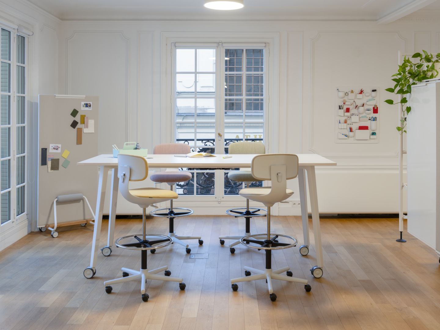 Rookie High Bürodrehstuhl Vitra