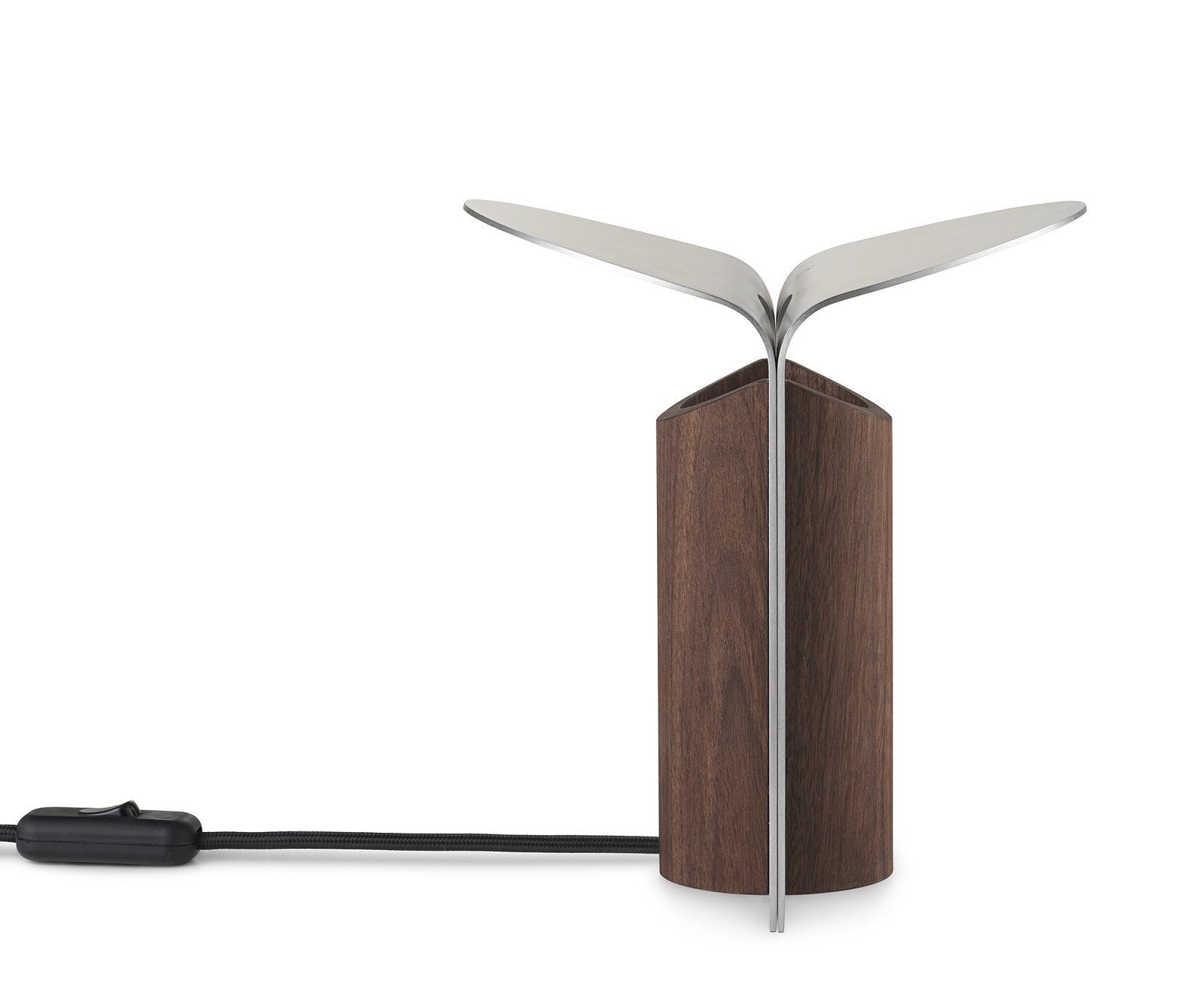 RF200 Petal Lamp Tischleuchte von Carl Hansen & Søn aus Holz und Metall.