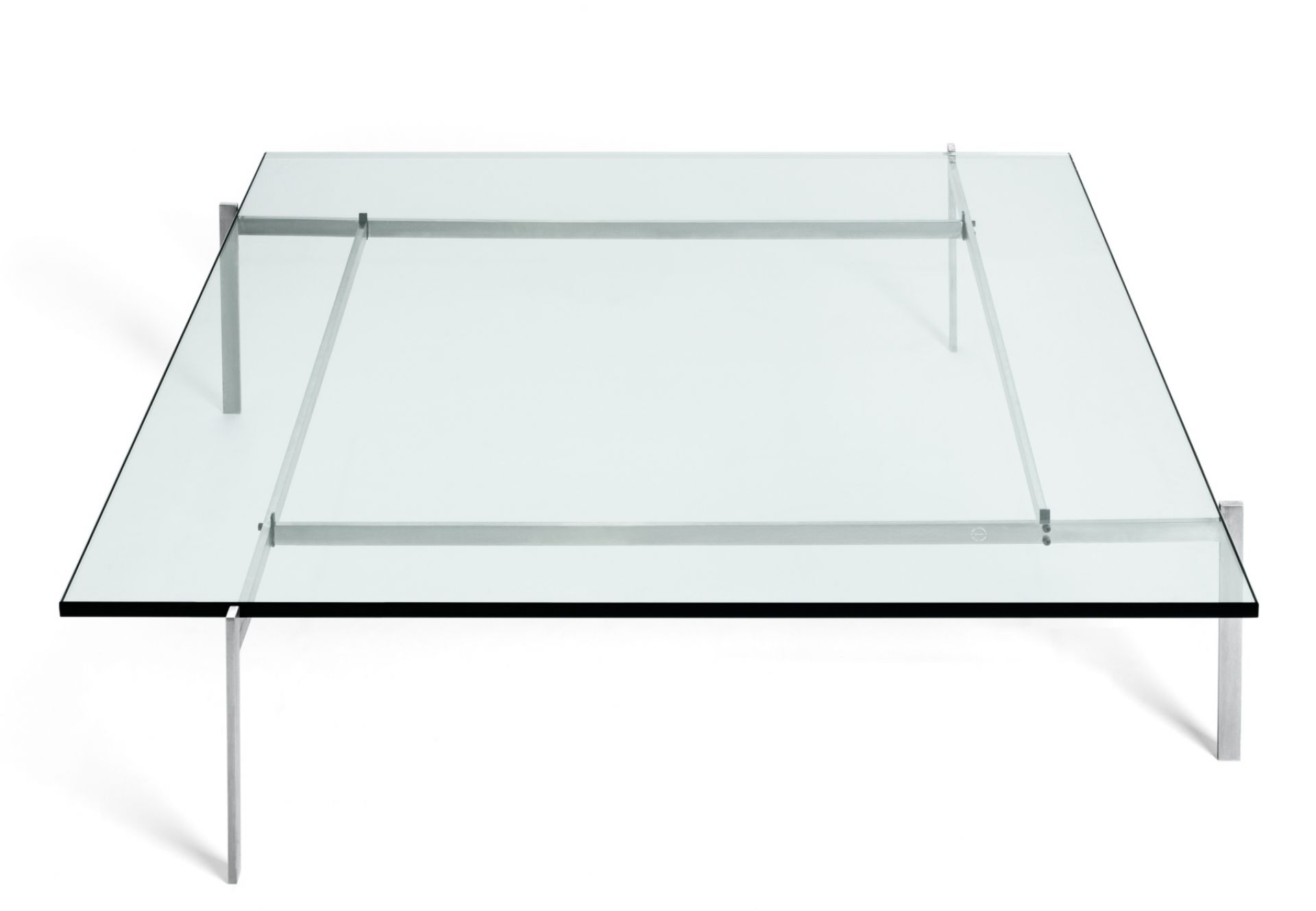 PK61 A Couchtisch Fritz Hansen