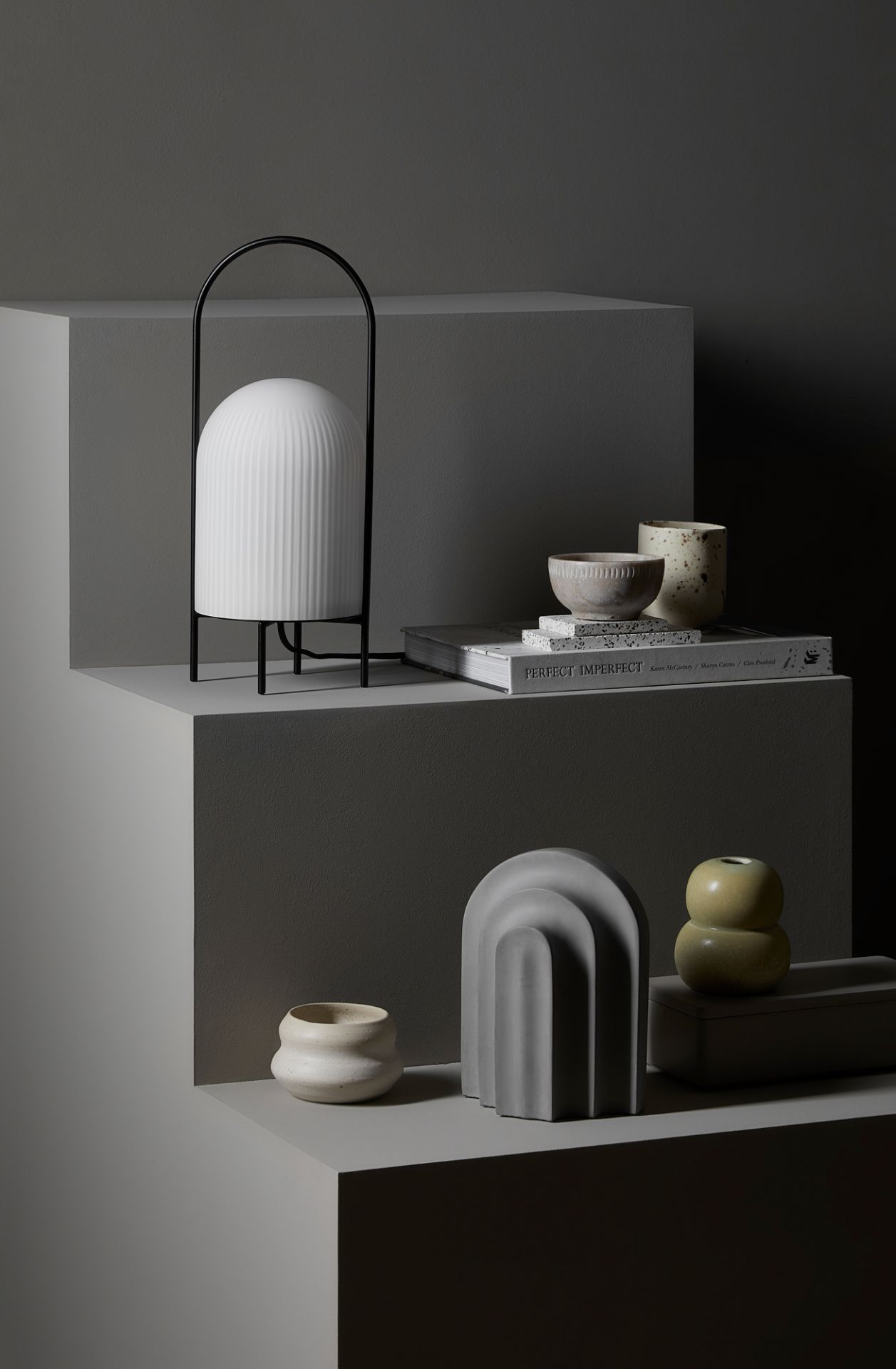 GHOST Tischleuchte Woud