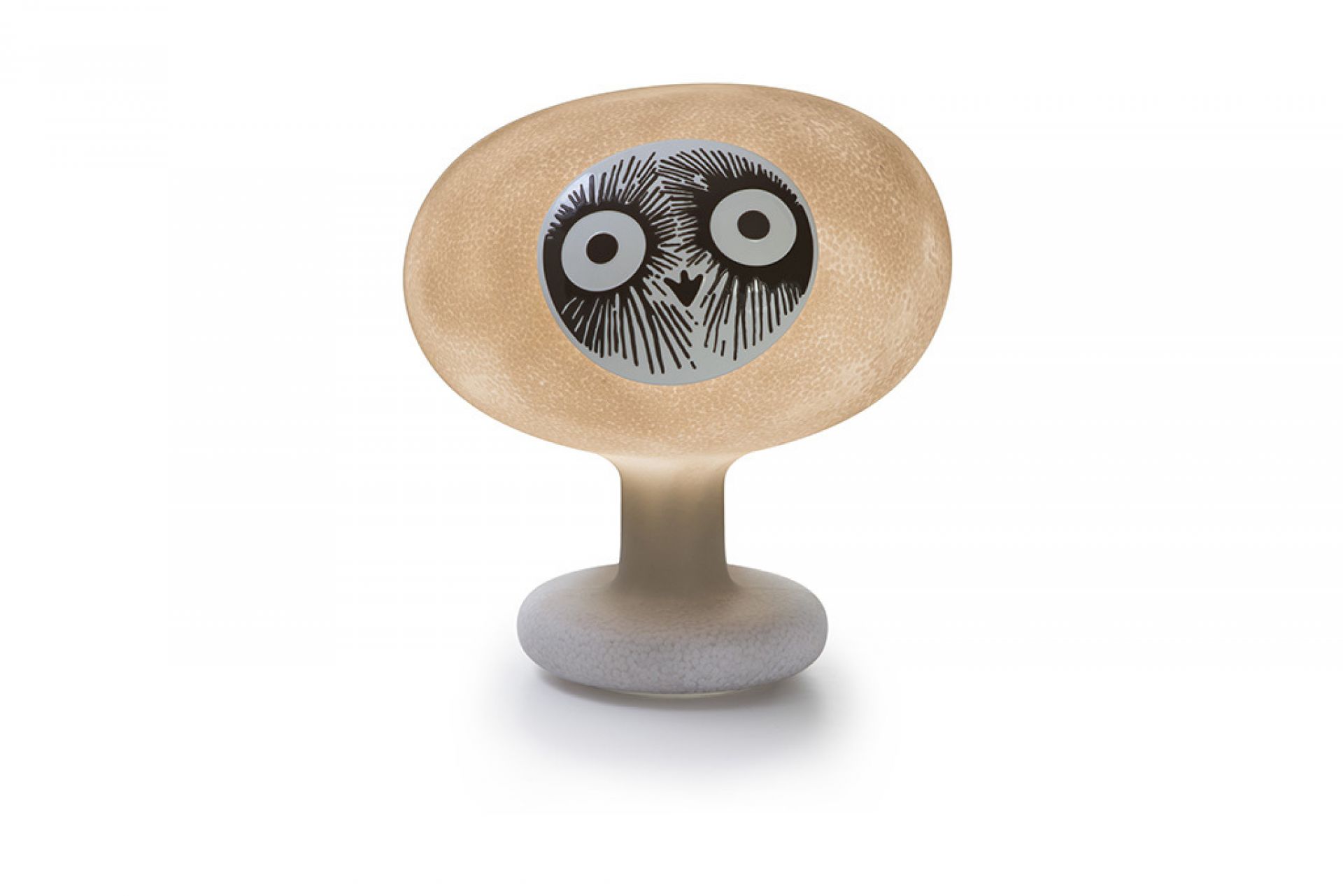 Linnut Palturi Tischleuchte: Einzigartige, beige Tischlampe mit Eulen-Motiv für stimmungsvolle Beleuchtung.