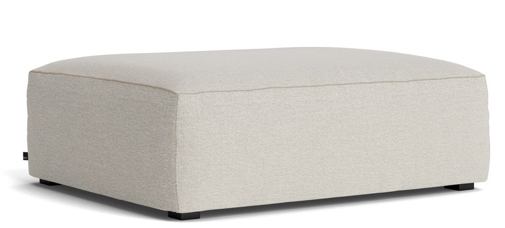 Beiger Mags Soft Ottoman von Hay, kleiner rechteckiger Hocker mit Stoffbezug für Wohnzimmer.