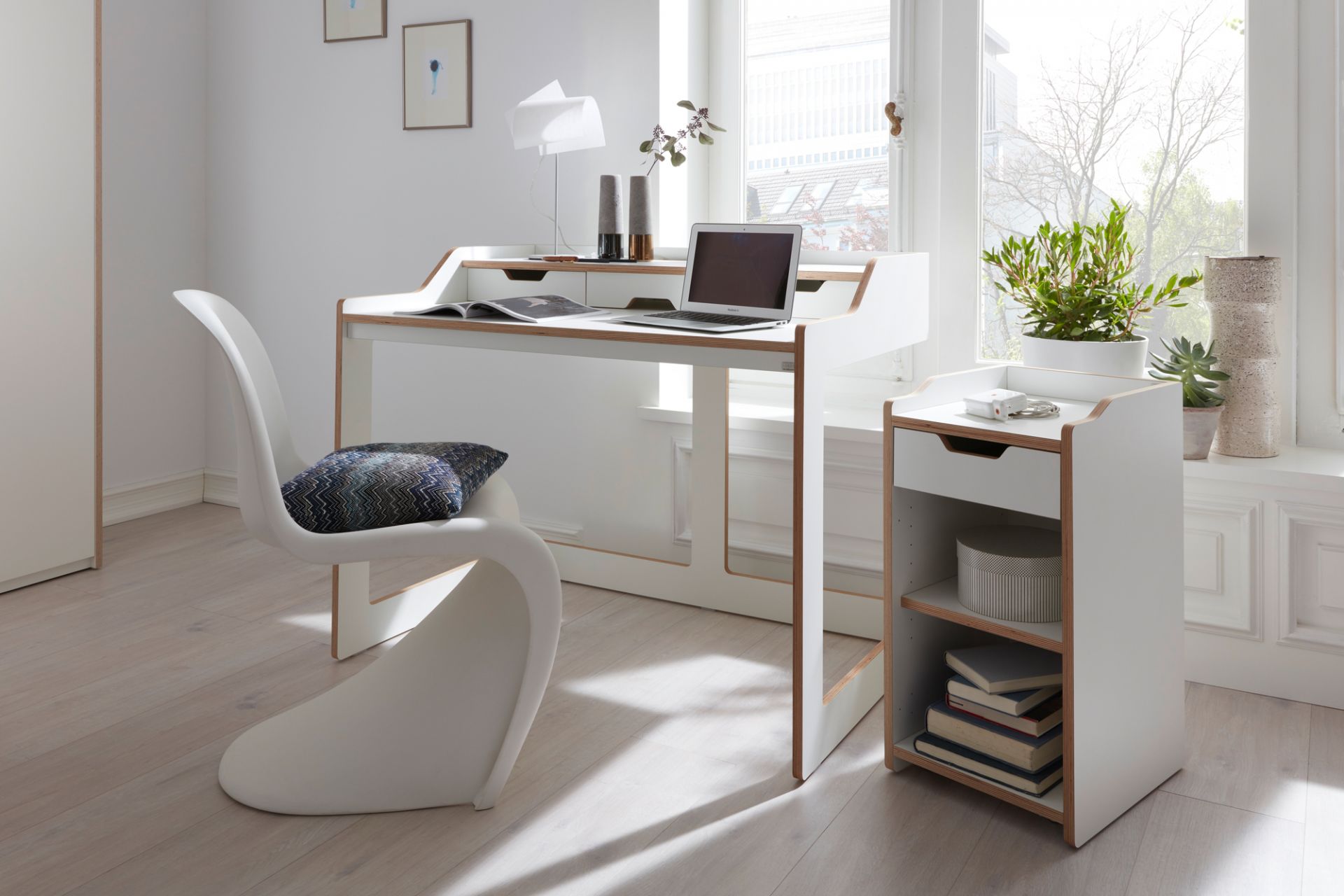 Plane Sekretär Müller Möbelwerkstätten