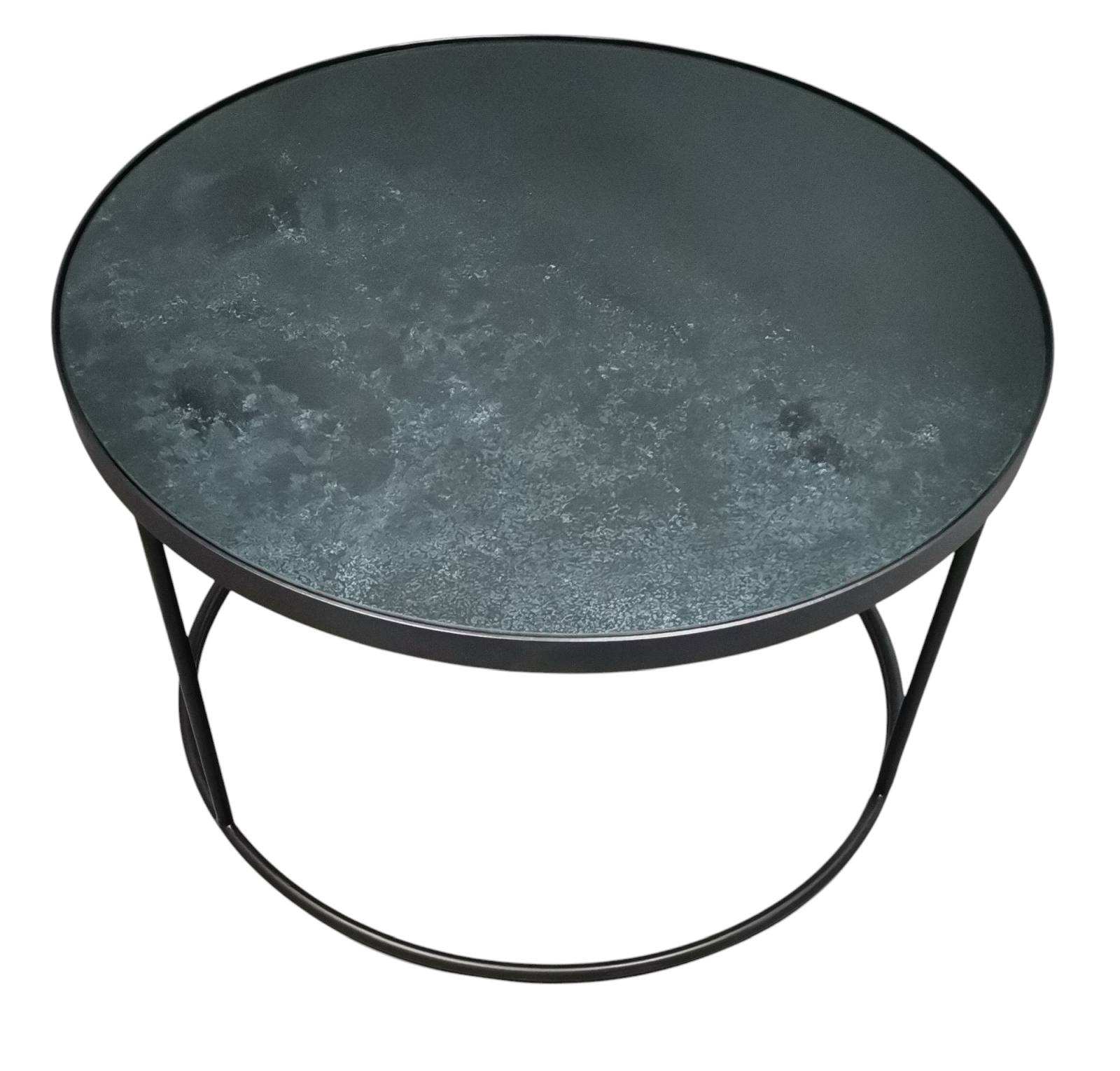 Runder Nesting Couchtisch SMALL in Kohle-Optik. Moderner Beistelltisch mit dunkler Tischplatte und filigranem Metallgestell.