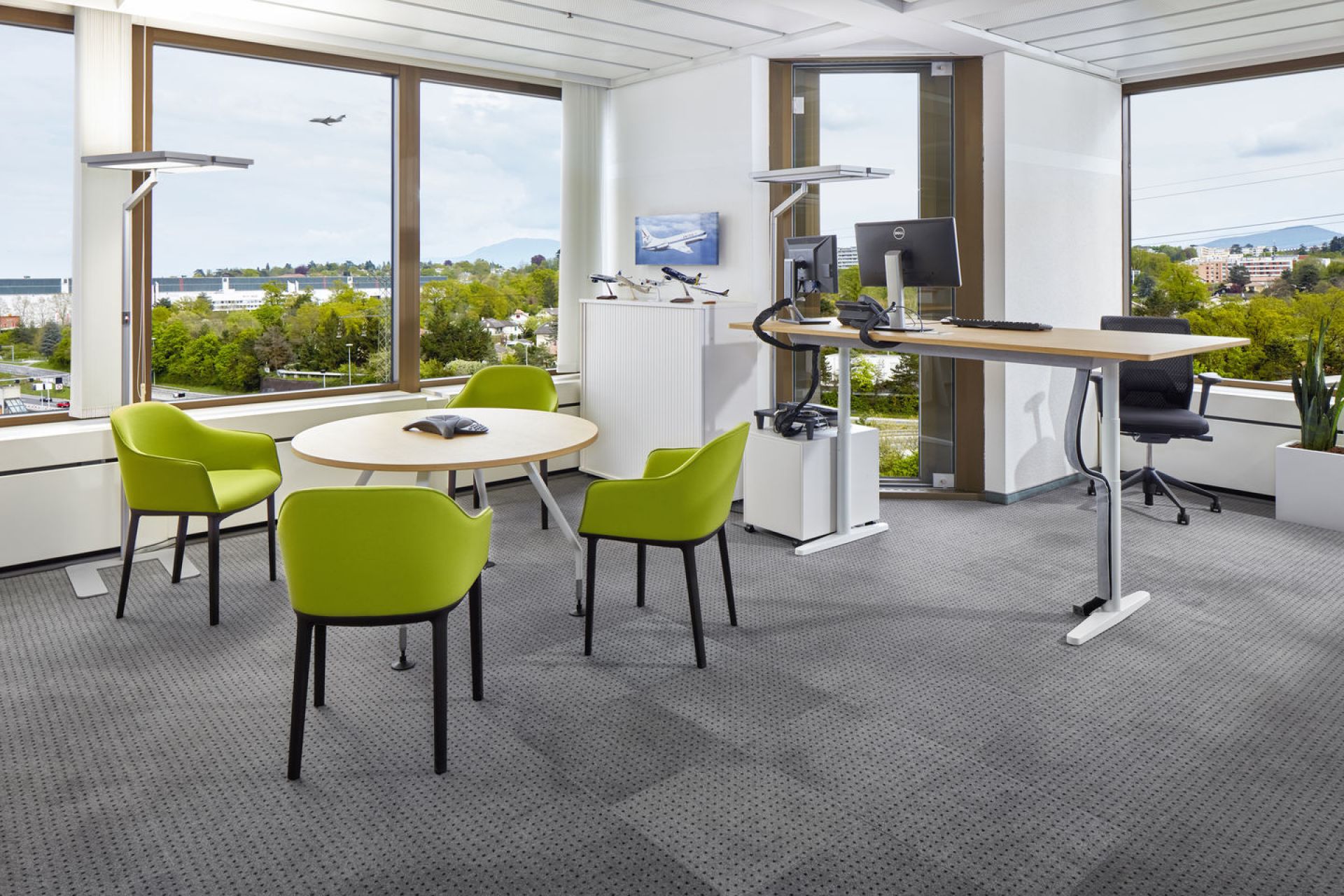 Softshell Chair Vierbeinfuss Stuhl Vitra