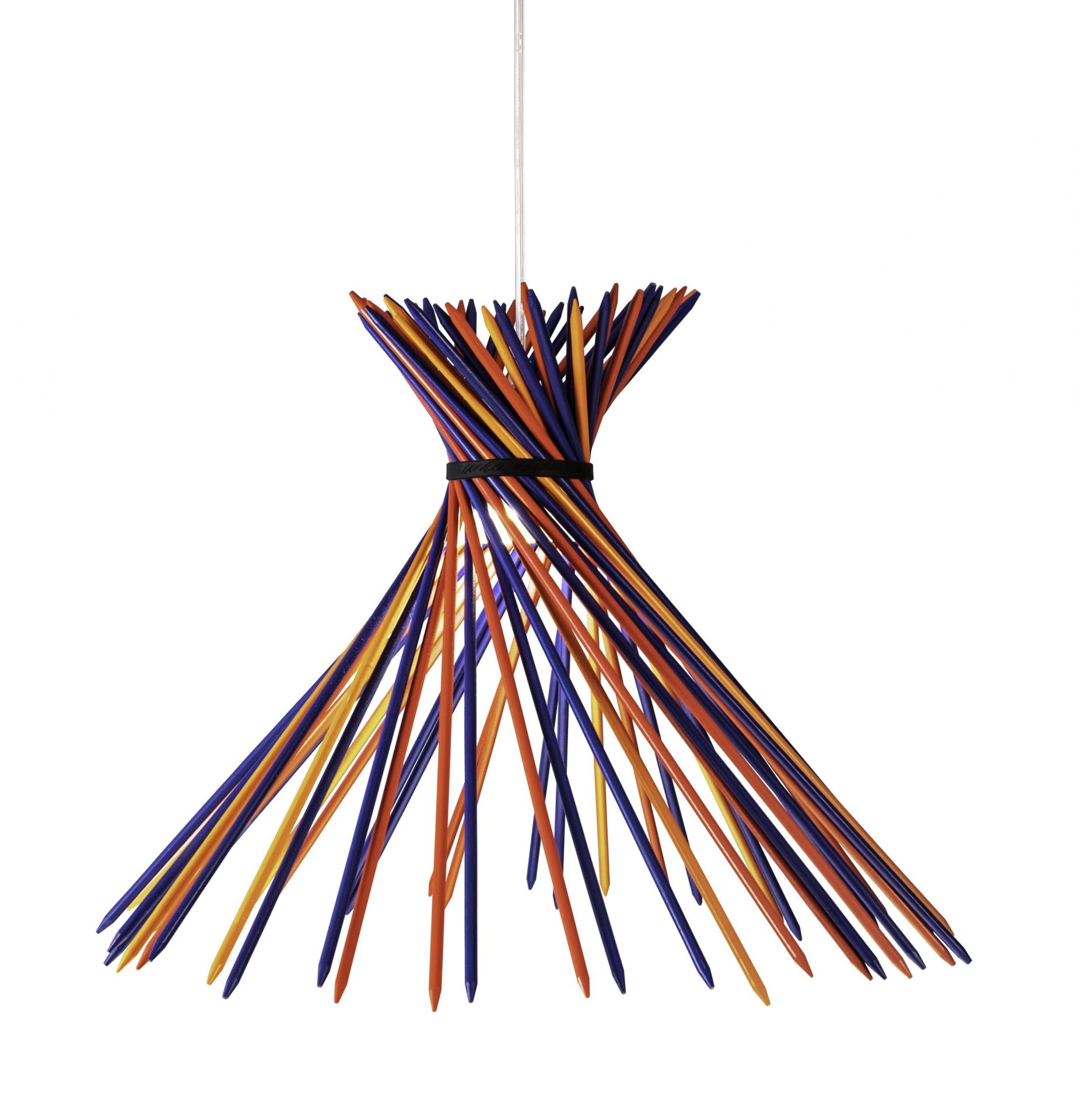 Pic-A-Stic Pendelleuchte von Ingo Maurer, blaue, rote und orangefarbene Stäbe, moderne Hängelampe.