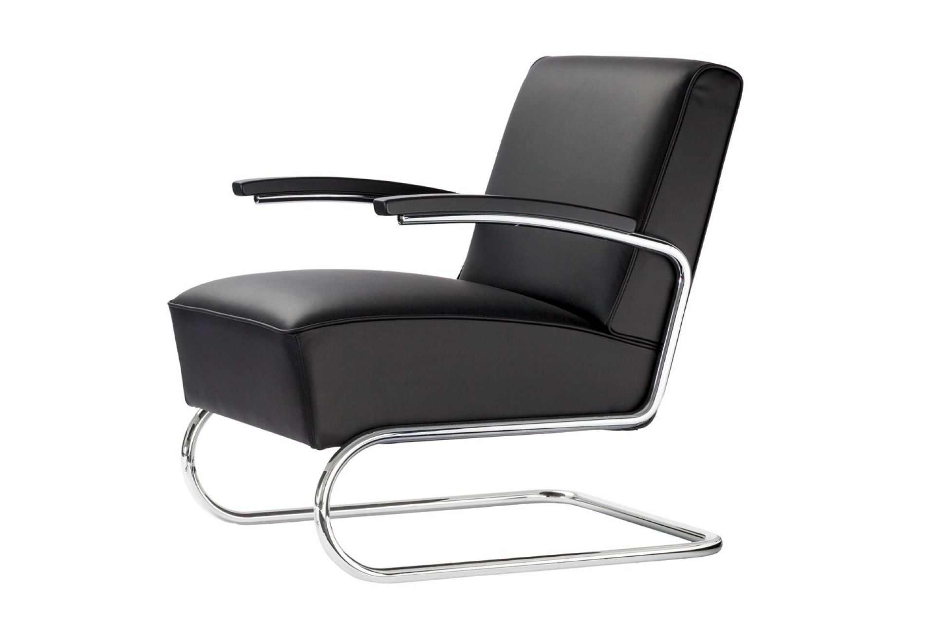 Schwarzer S 411 Thonet Freischwinger Sessel mit verchromtem Stahlrohrgestell, seitliche Ansicht. Designklassiker für Wohnen und Büro.