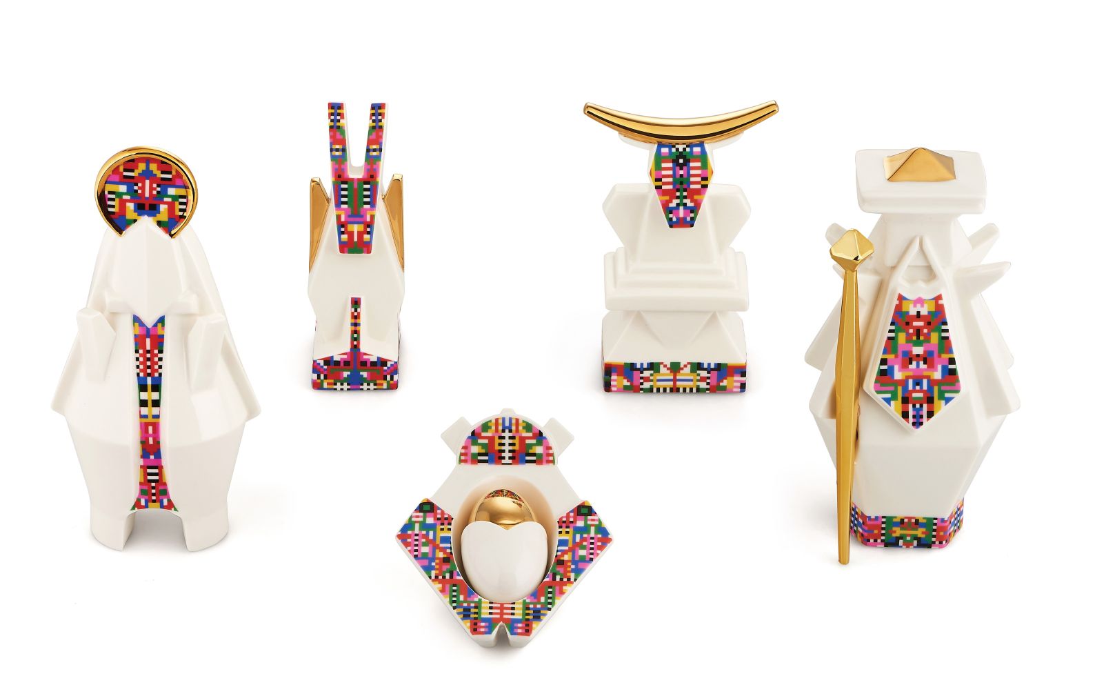 Alessi Porzellanfiguren Set ESA05, weiße Keramik mit bunten Mustern und goldenen Akzenten. Dekorative Designobjekte.