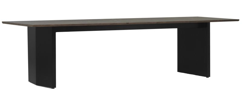 Panel Tisch / Esstisch von Normann Copenhagen mit brauner Tischplatte und schwarzem Gestell.