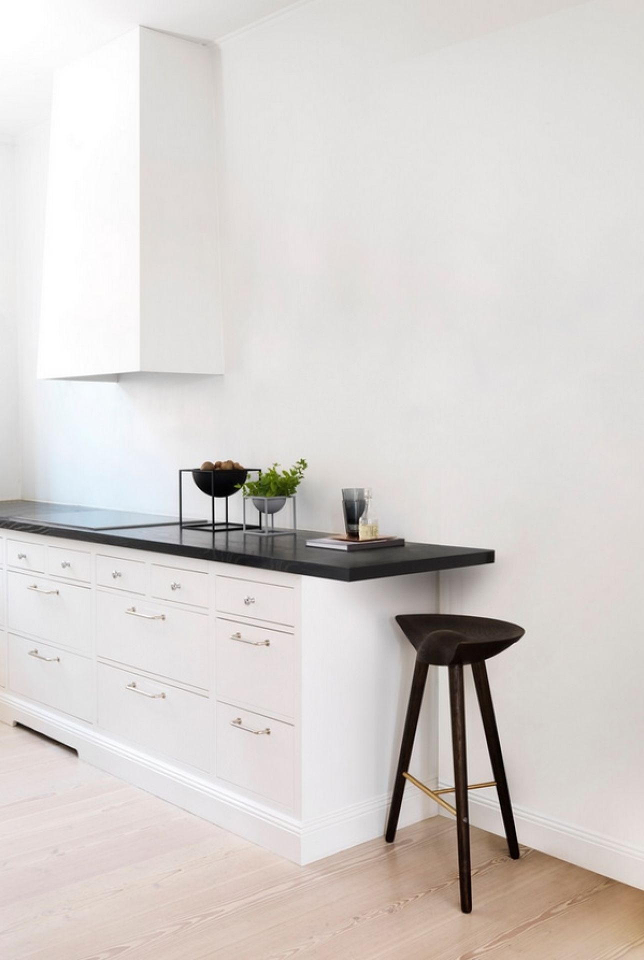 ML42 Thekenhocker Audo