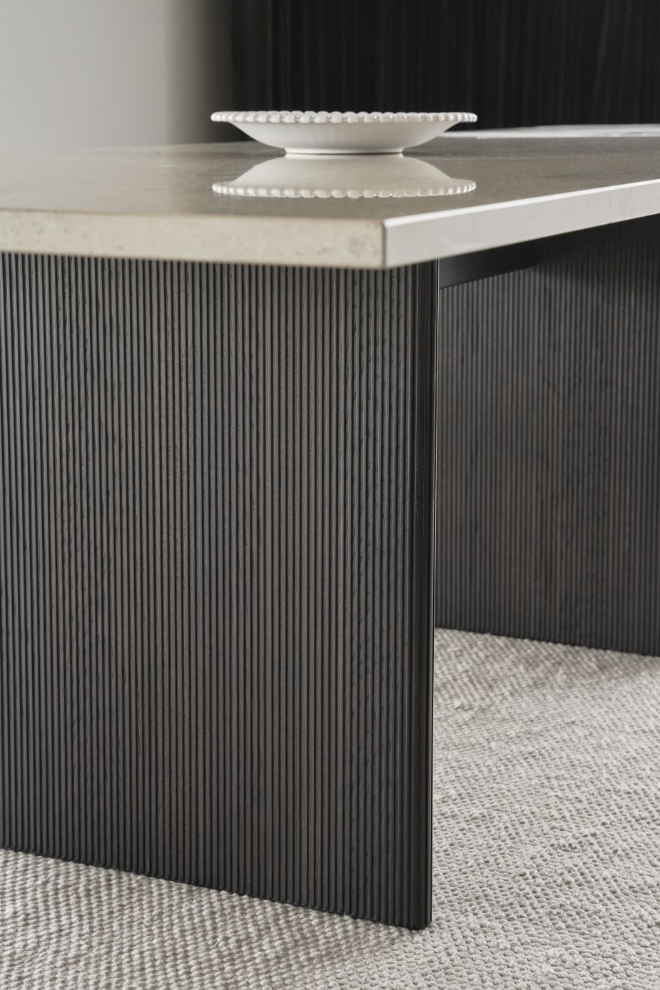 Cabin Square Table Esstisch Jura Grau Blau/Dunkle Eiche Vipp 