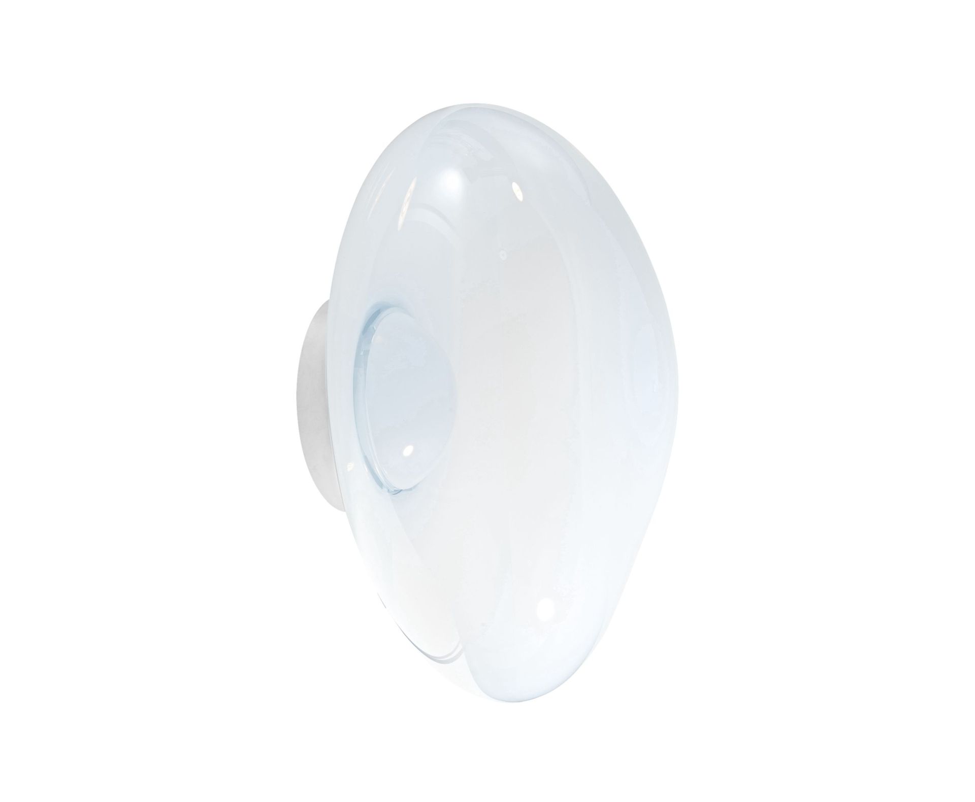 Nahaufnahme der Tom Dixon Melt Surface LED-Wandleuchte in Opal-Silber. Moderne Wandbeleuchtung.