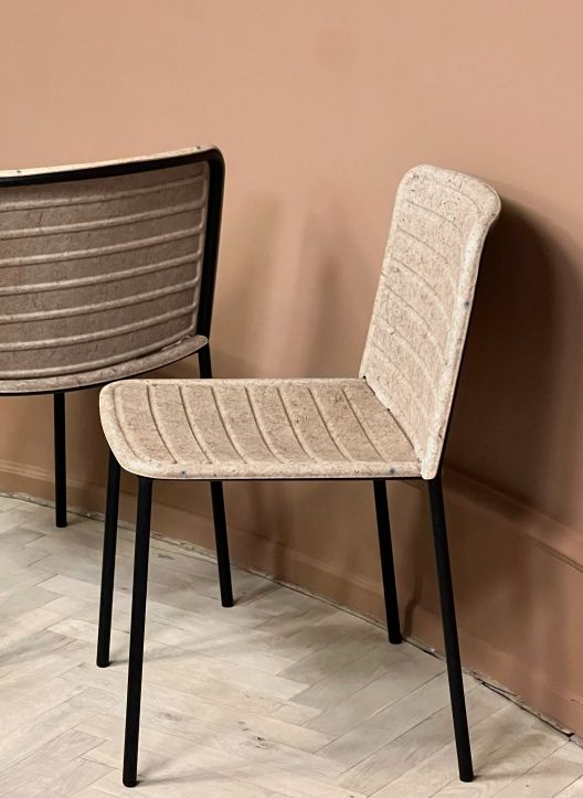 Flax Stacker Chair Stuhl Please wait to be seated 