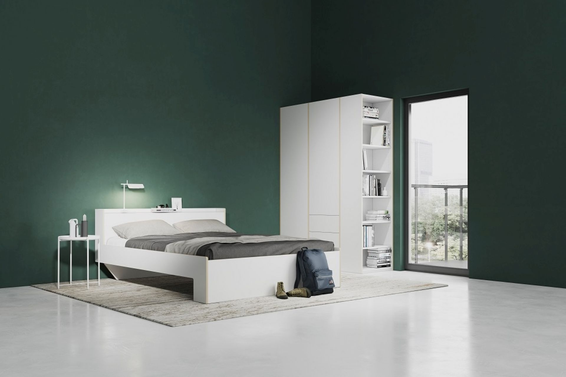 Weißes Bett mit Müller Möbelwerkstätten Stirnelement Regal und passendem Kleiderschrank im Schlafzimmer.