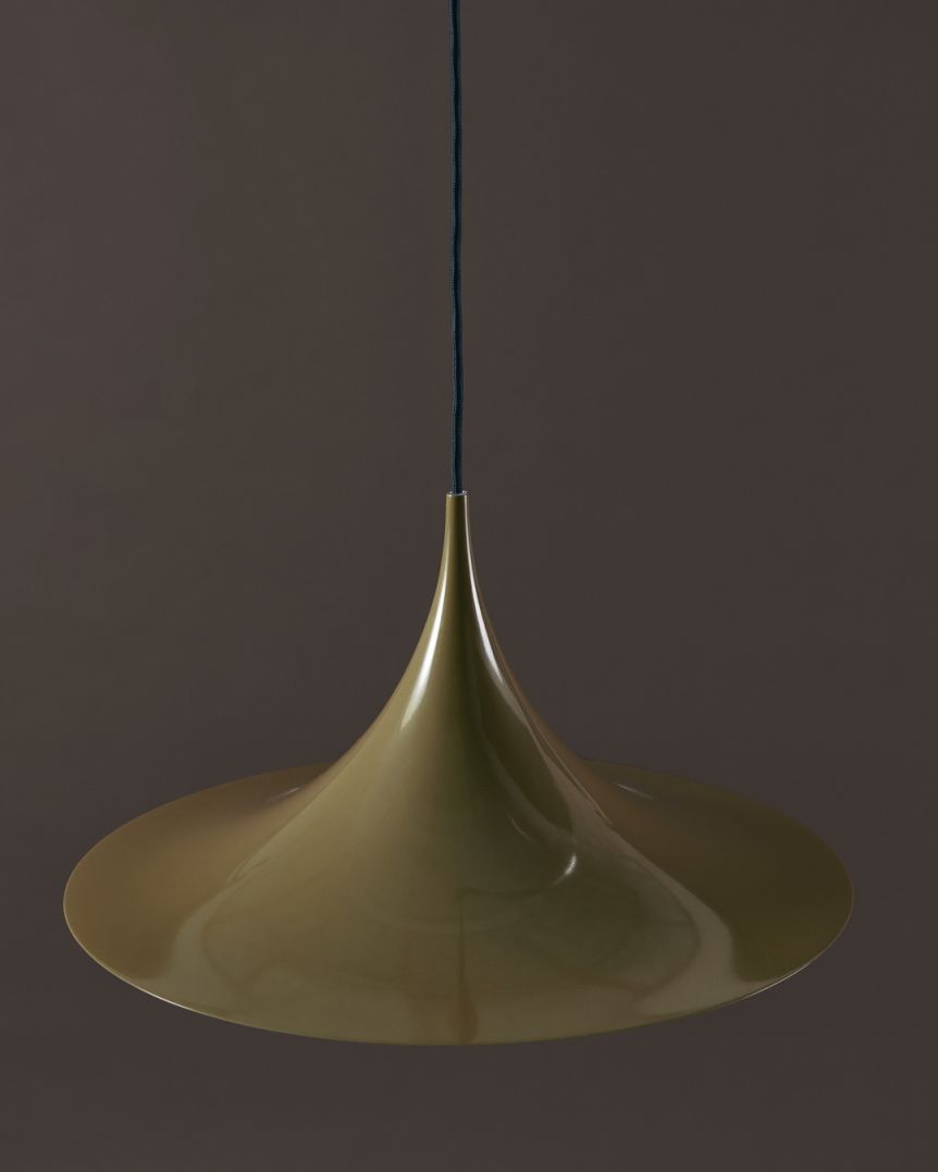 Semi Pendelleuchte von Gubi, Ø 30 cm in fennel seed glossy, moderne Hängeleuchte.