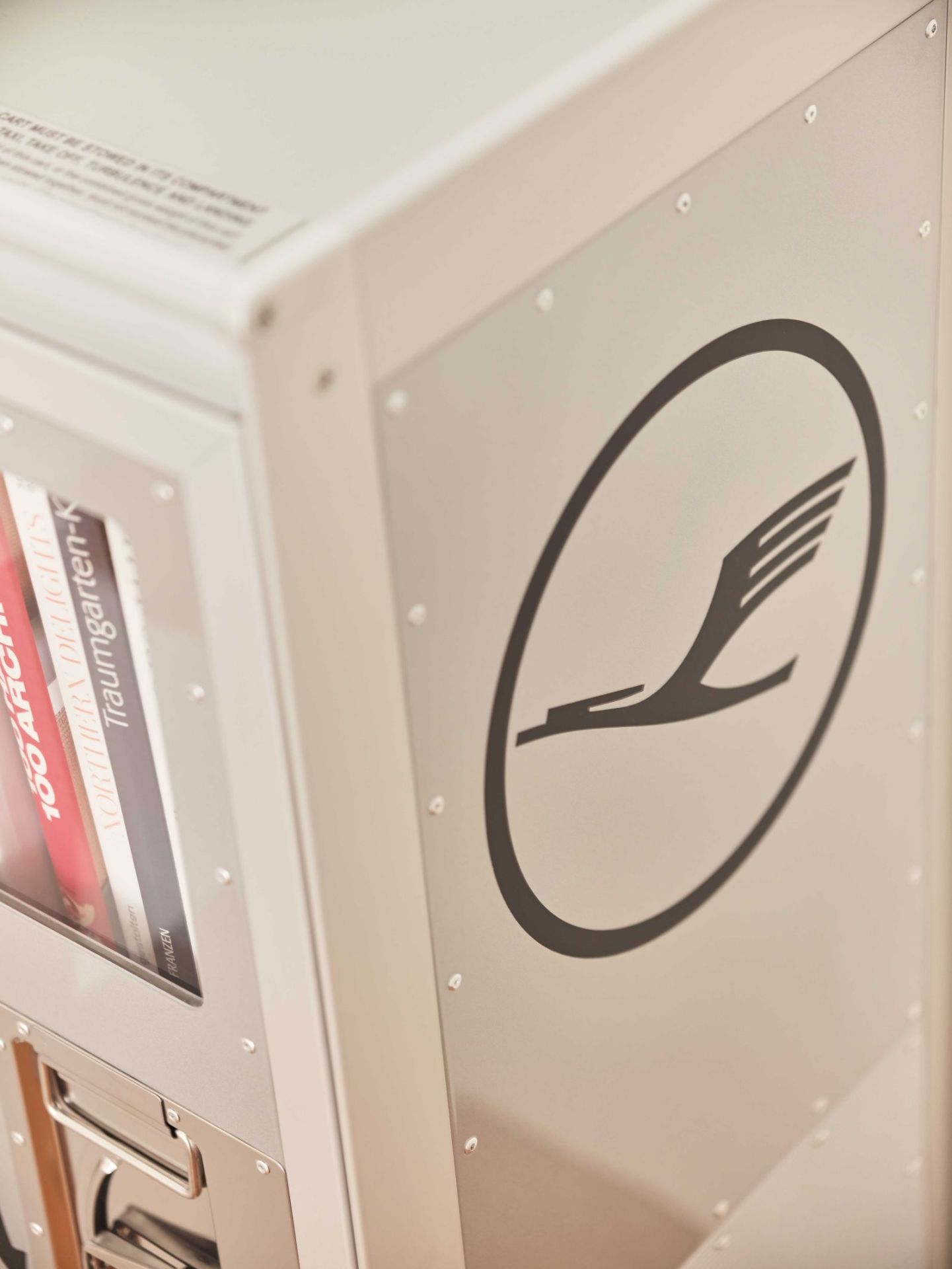 Lufthansa Ju 52 Flugzeugtrolley Bordbar