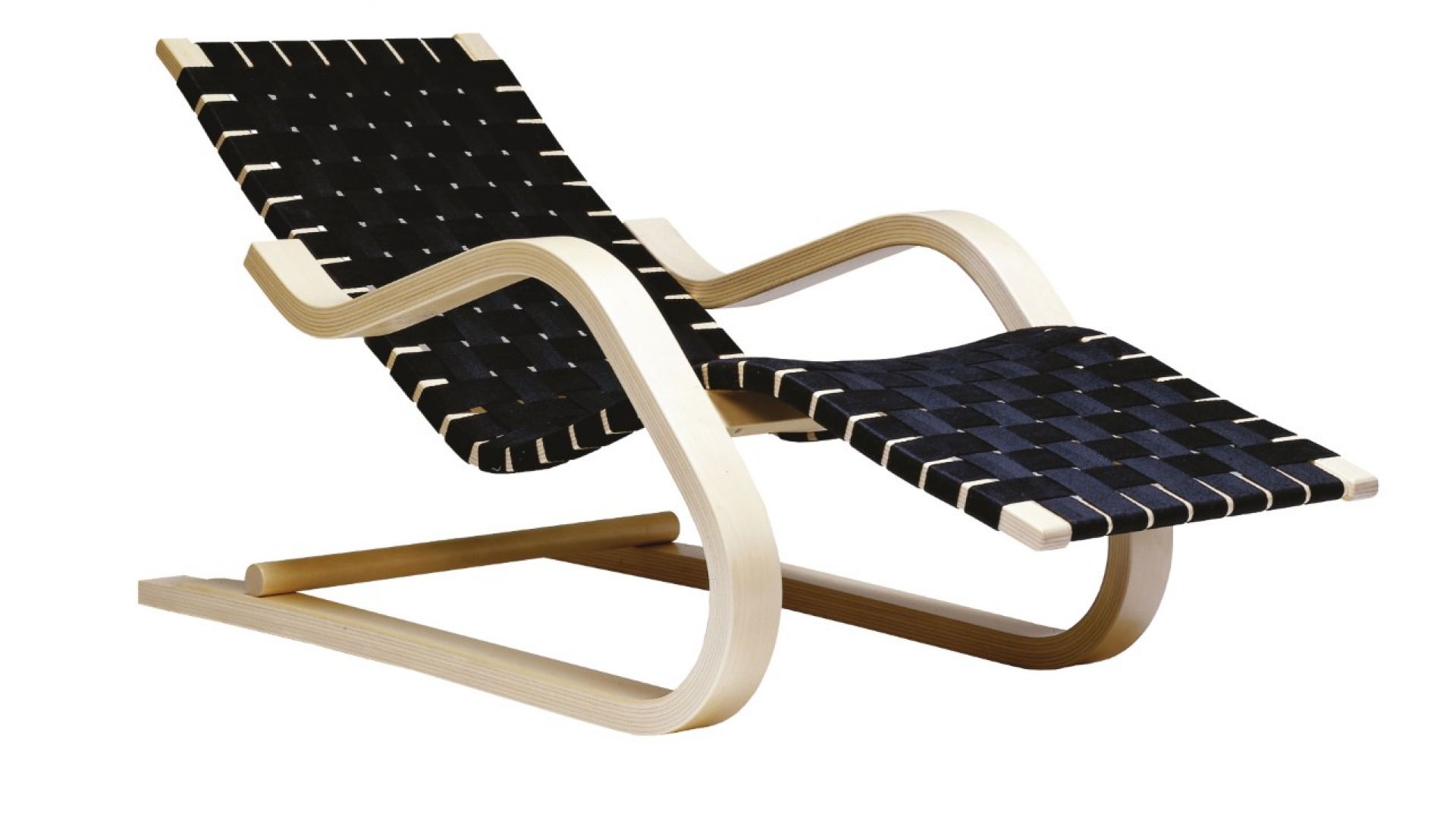 Artek Liege 43 aus gebogenem Holz mit schwarzer Textilbespannung, modernes Design für Wohnzimmer und Entspannung.