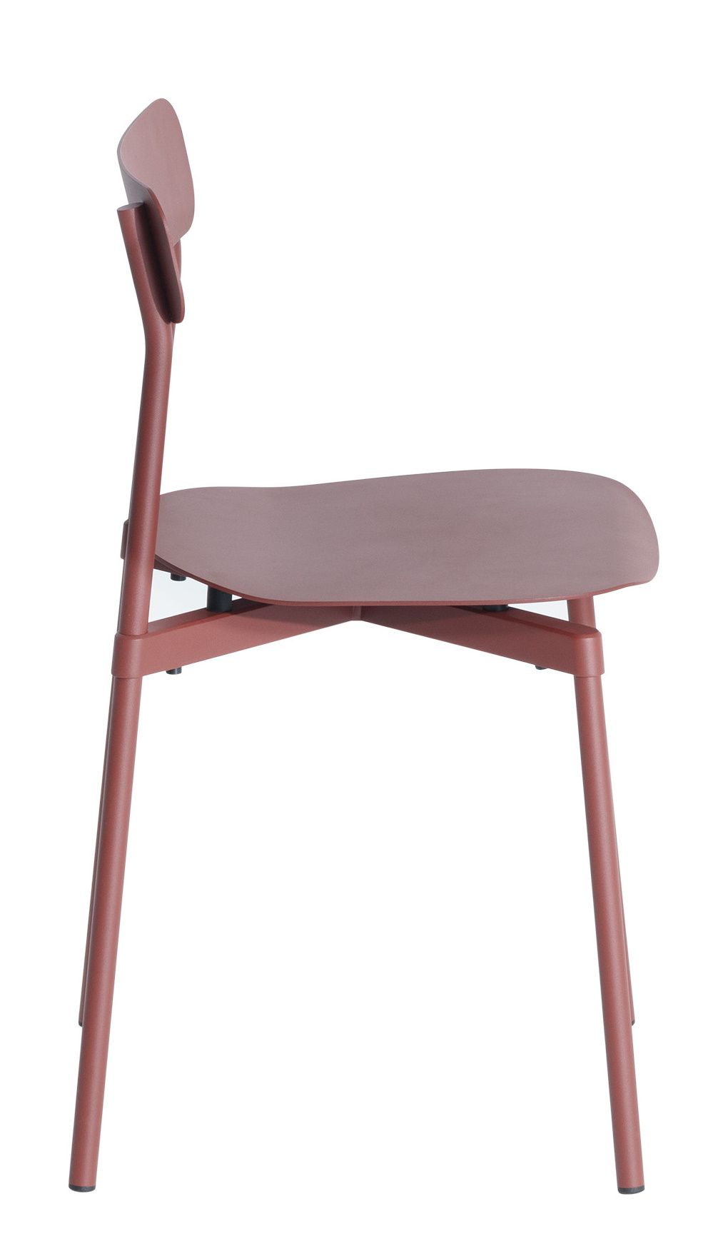 Braunroter Fromme Chair Stuhl von Petite Friture, Seitenansicht. Moderner Stuhl mit minimalistischem Design.