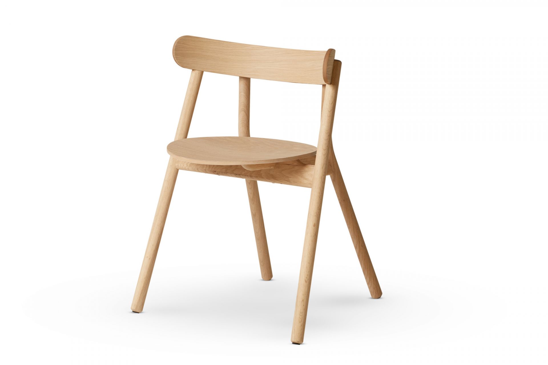 Oaki Stuhl aus Eiche Northern, Ansicht von hinten. Moderner Holzstuhl mit runder Sitzfläche.