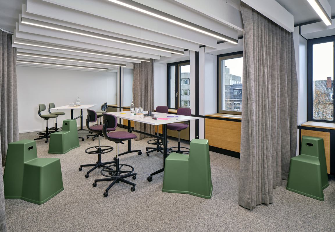 Rookie High Bürodrehstuhl Vitra