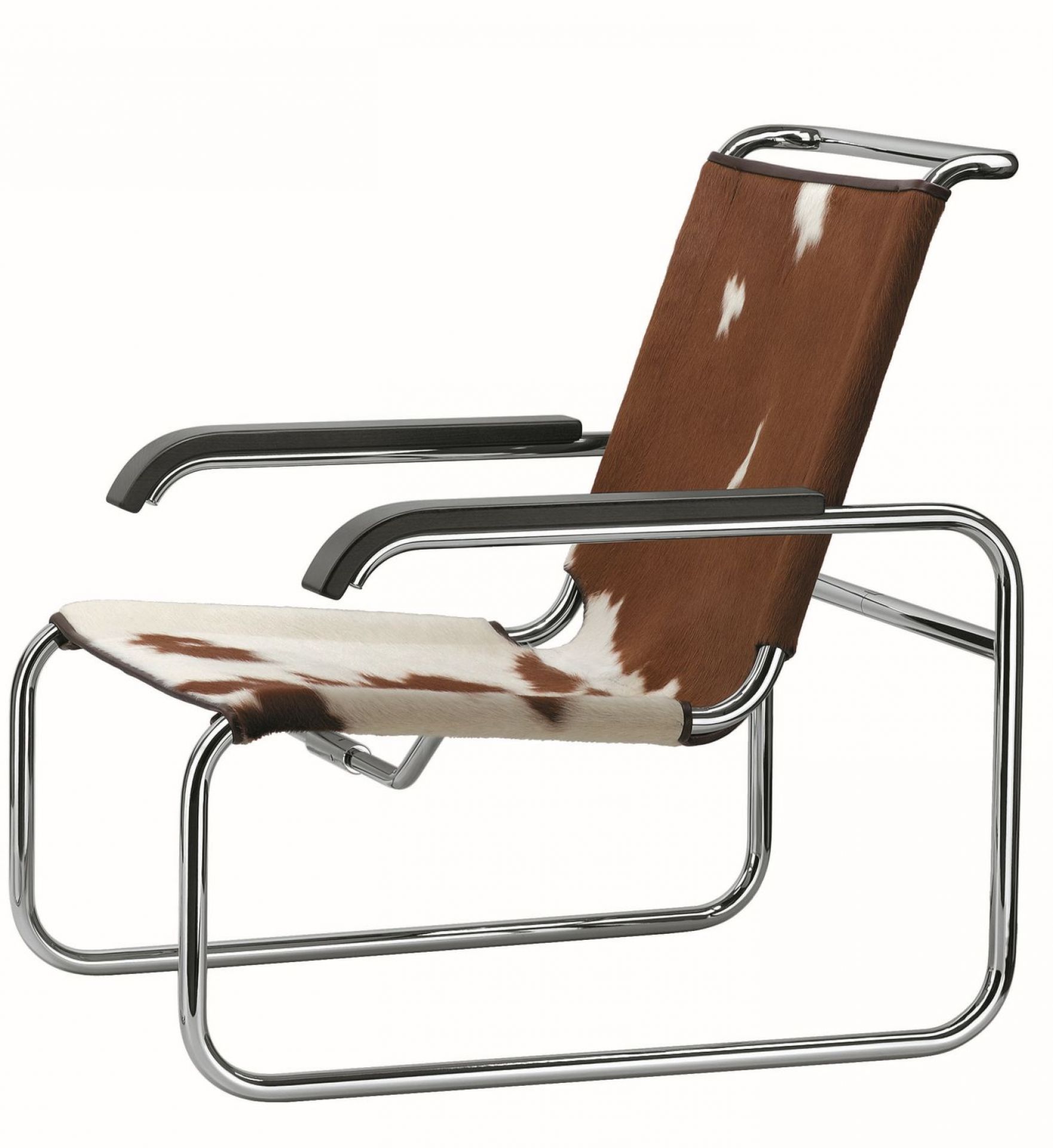 S 35 Sessel von Thonet mit Kuhfellbezug und verchromtem Stahlrohrgestell. Designklassiker.
