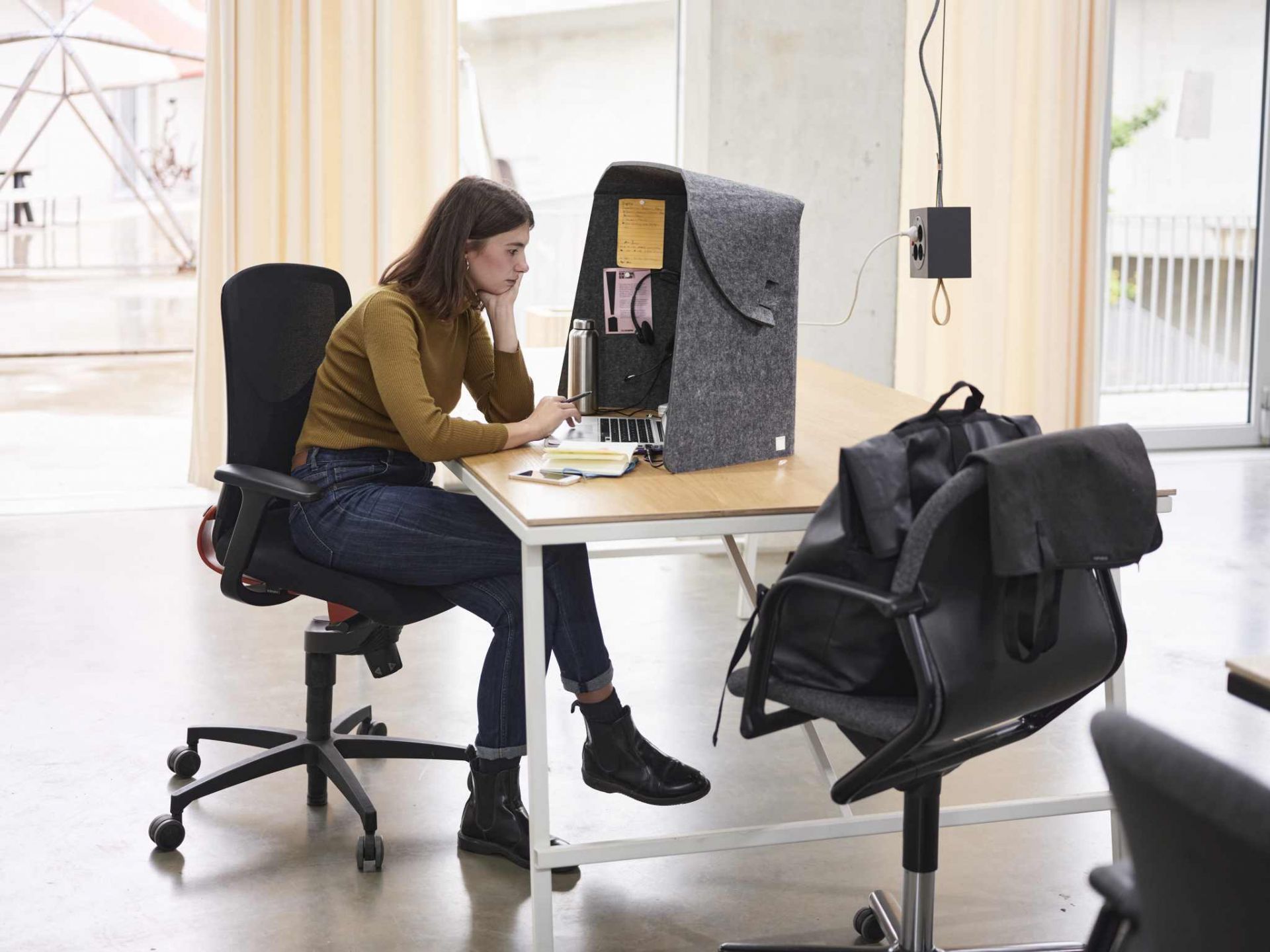 Fold-Up-Workspace Wilkhahn