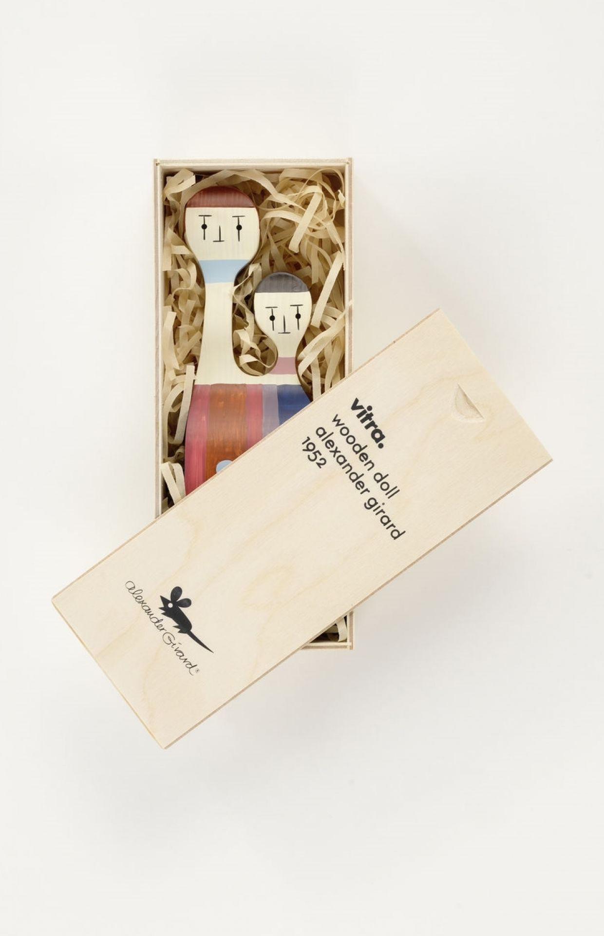 Vitra Wooden Doll No. 11 in Holzkiste mit Deckel, dekorative Holzfiguren von Alexander Girard.