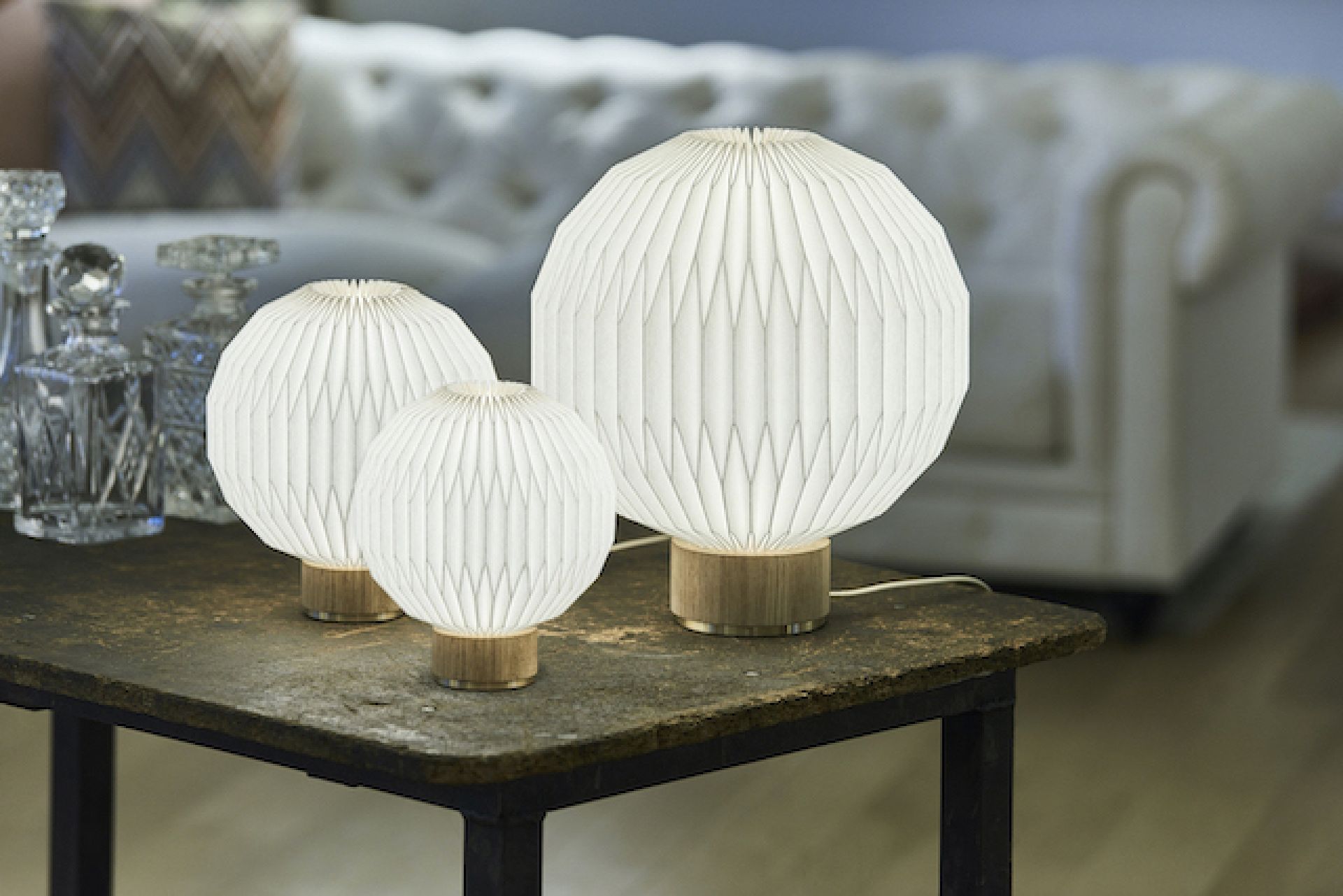 Model 375 Tischleuchte Basis Eiche Hell Le Klint