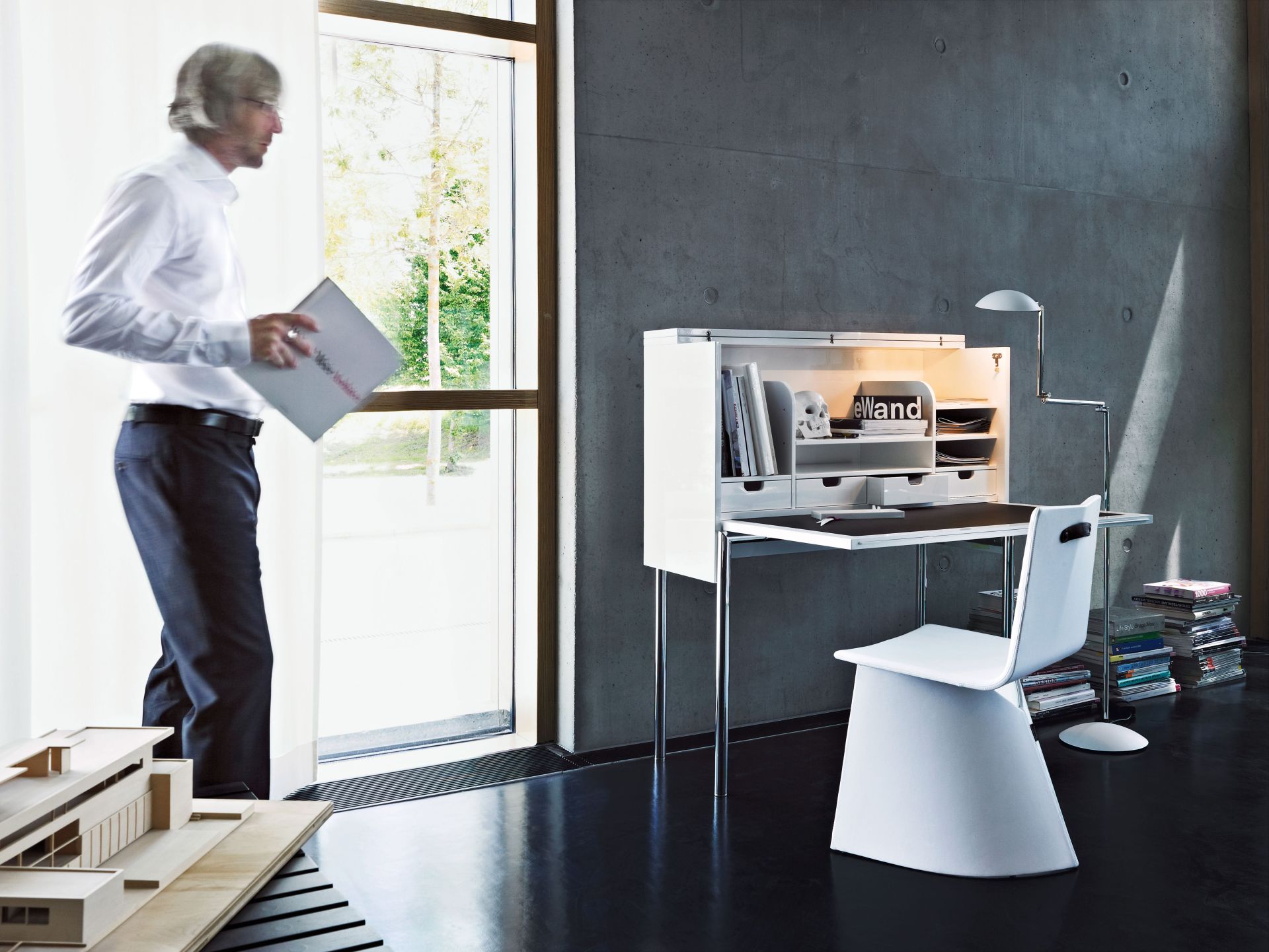 Orcus Sekretär weiß ClassiCon