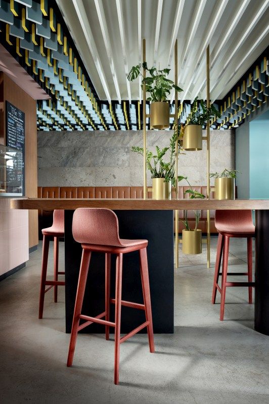 Aeon Barstool Barhocker Zeitraum