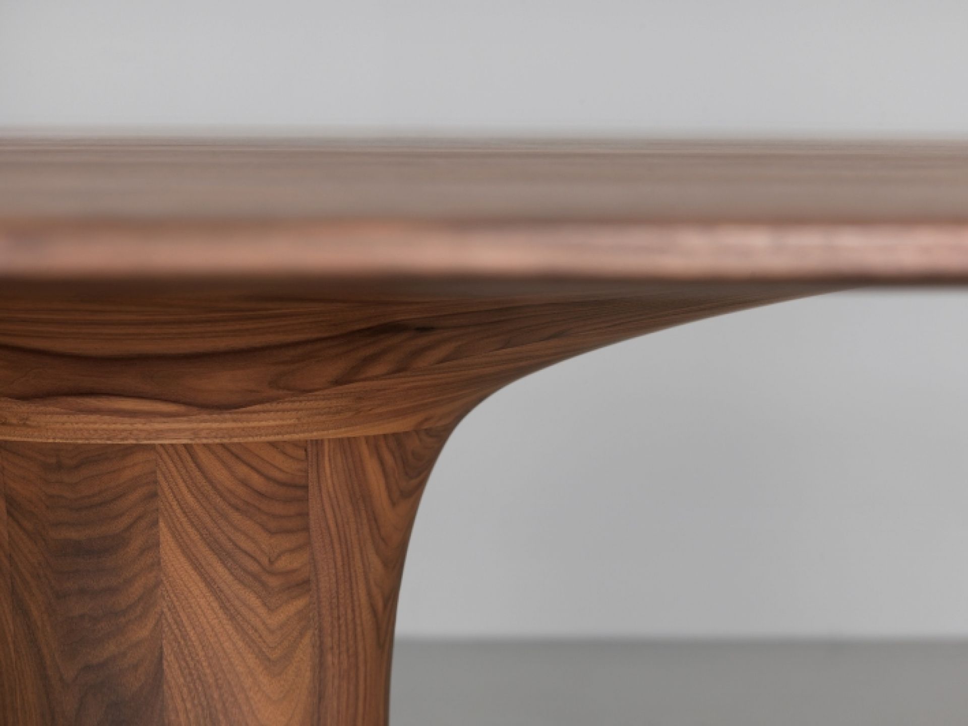 Turntable Oval L 220 - 260 cm Esstisch Zeitraum