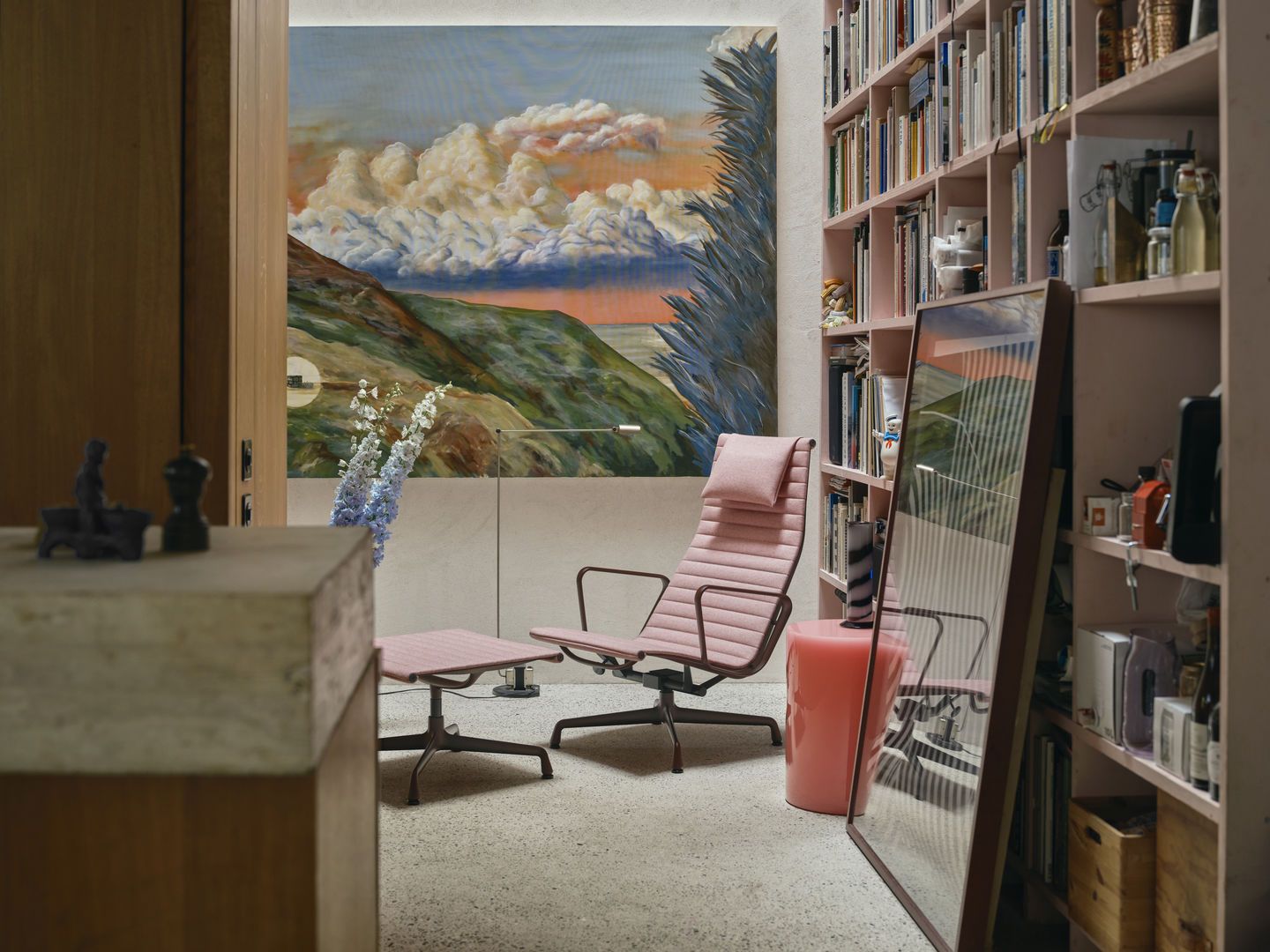 Aluminium Chair EA124 / EA 124 Sessel Vitra