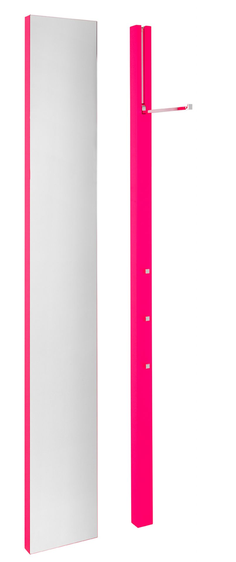 Line Spiegel von Schönbuch, pinkfarbener Standspiegel mit Garderobenständer für Flur und Ankleidezimmer.