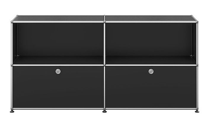 Schwarzes USM Haller Sideboard mit zwei Klappen und verchromtem Gestell für modernes Wohnen.