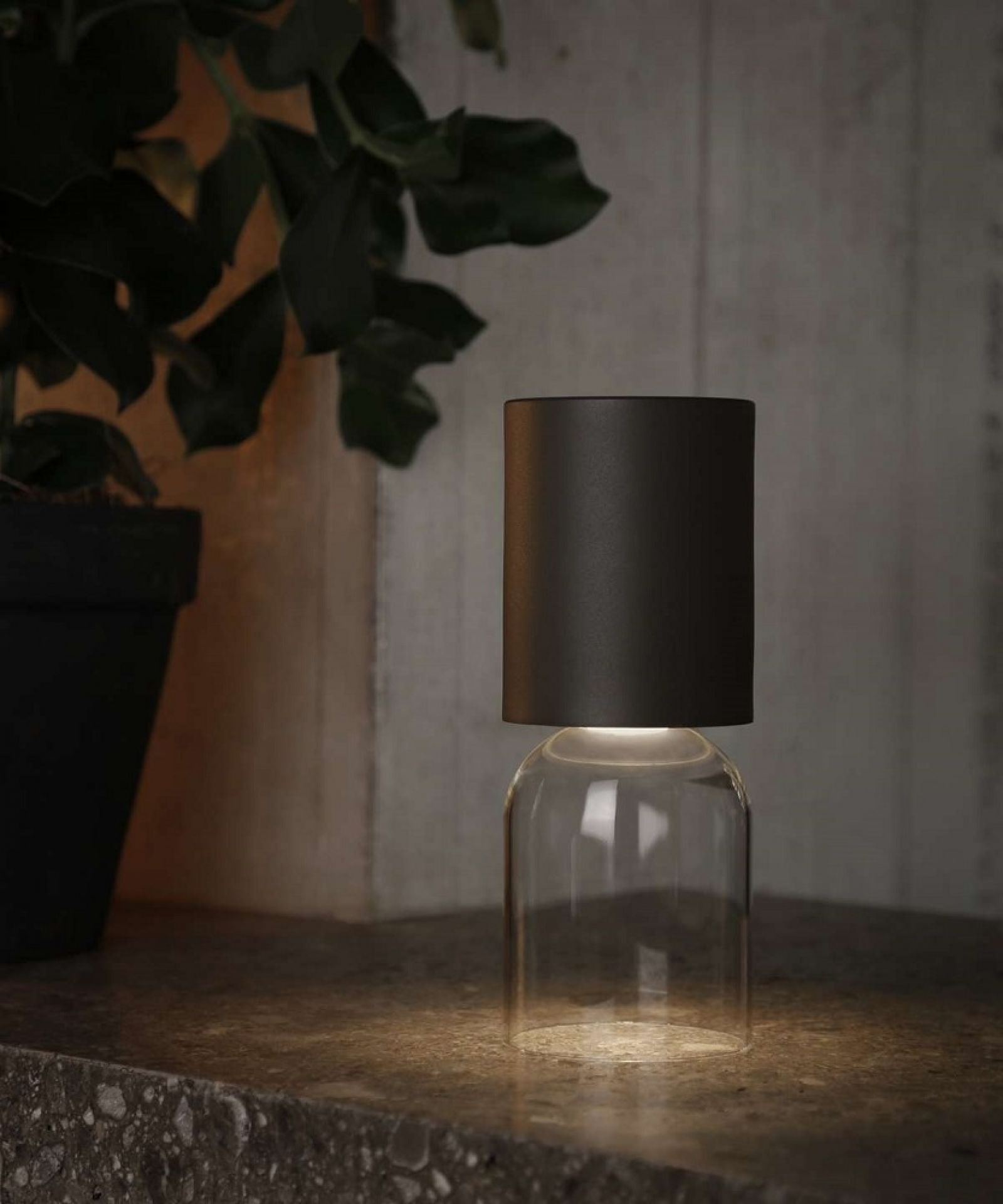 A02R1 NUI Mini Outdoor Portable lamp Akkuleuchte / Tischleuchte Luceplan