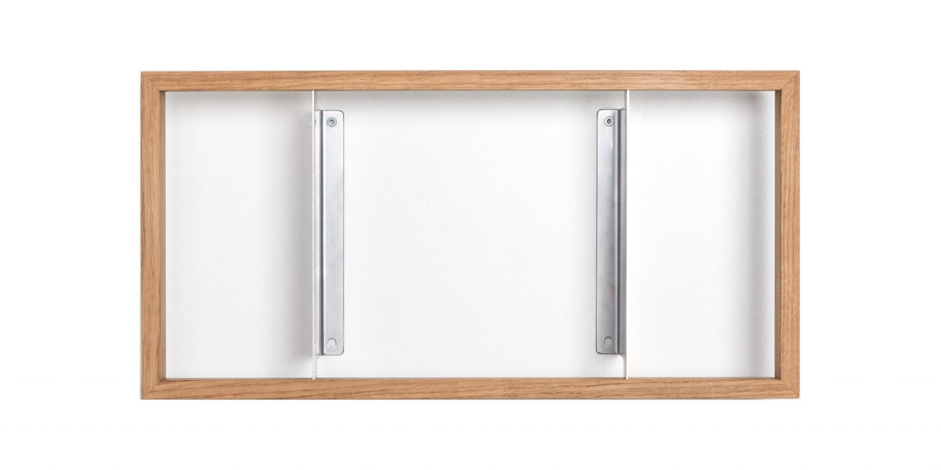 Detailaufnahme der Rückseite des Regal b5 Eiche mit Wandhalterung. Modernes Wandregal aus Eichenholz.